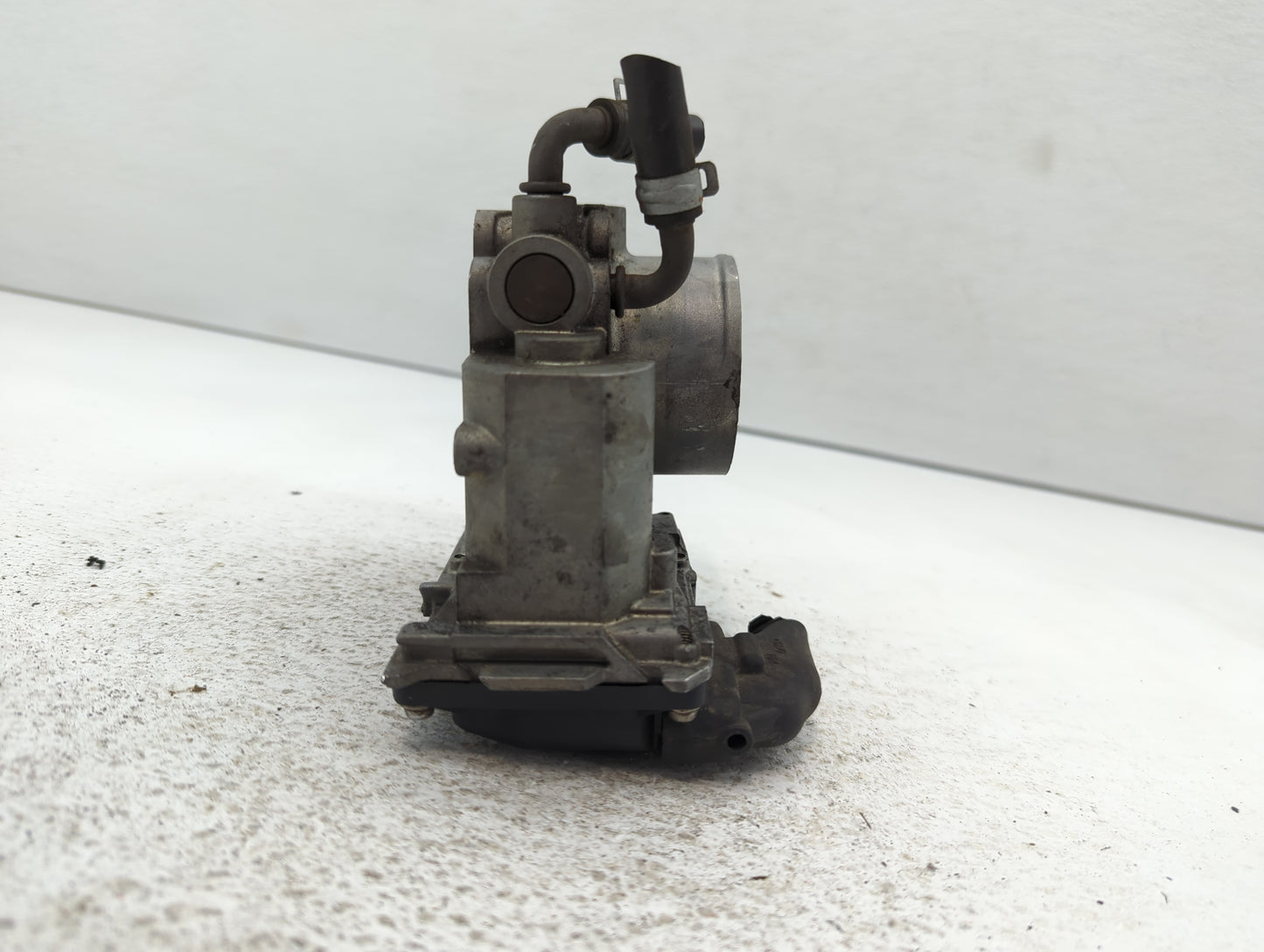 2006-2011 Honda Civic Throttle Body Fits Fits 2006 2007 2008 2009 2010 2011 OEM Used Auto Parts - Oemusedautoparts1.com