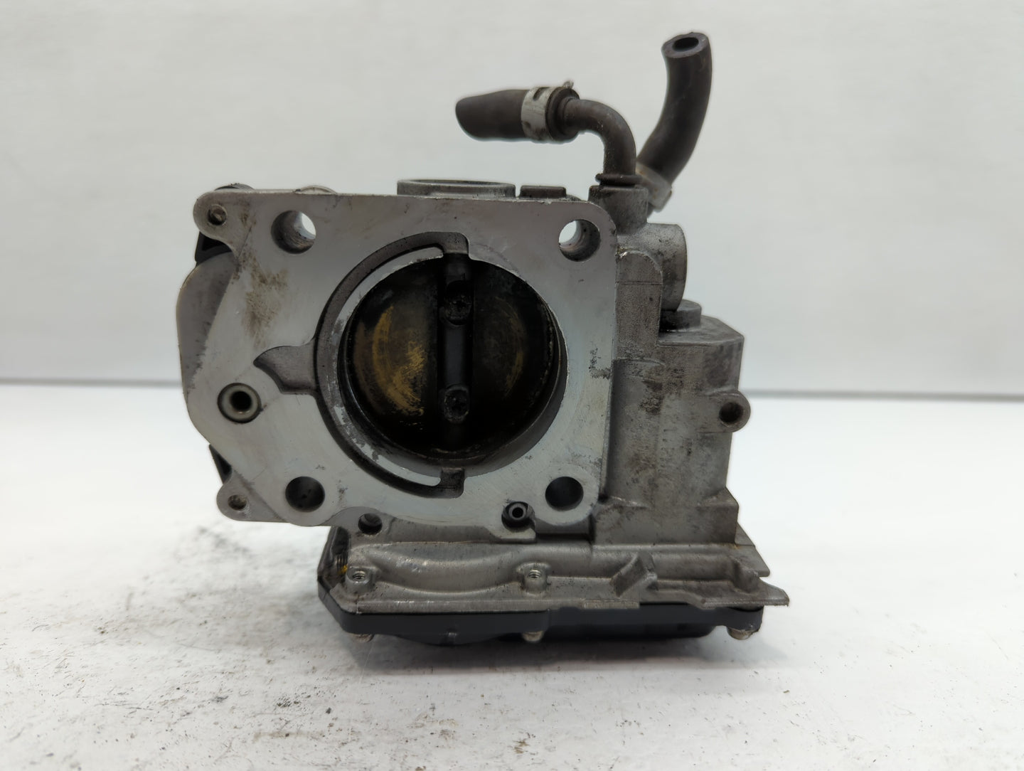 2006-2011 Honda Civic Throttle Body P/N:U20358296617 Fits Fits 2006 2007 2008 2009 2010 2011 OEM Used Auto Parts - Oemusedau