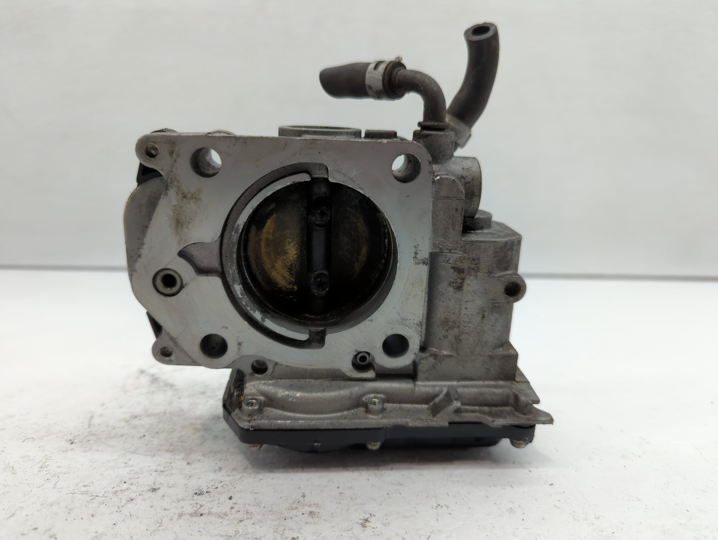 2006-2011 Honda Civic Throttle Body P/N:U20358296617 Fits Fits 2006 2007 2008 2009 2010 2011 OEM Used Auto Parts - Oemusedau