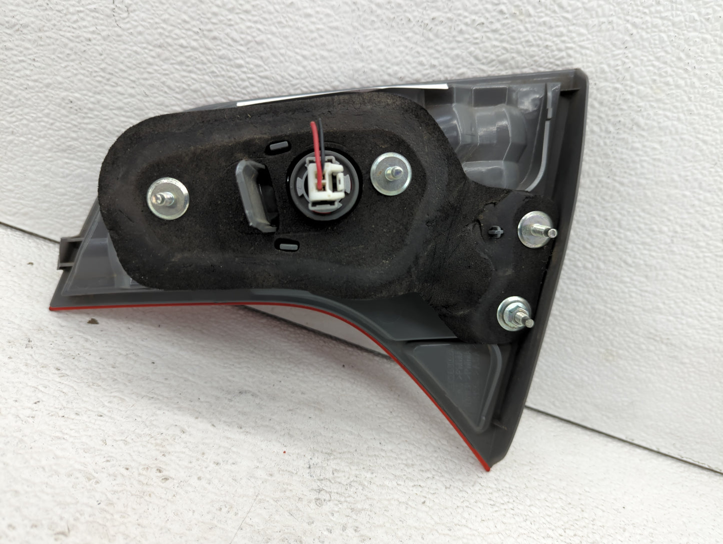 2006-2011 Honda Civic Tail Light Assembly Driver Left OEM Fits Fits 2006 2007 2008 2009 2010 2011 OEM Used Auto Parts - Oemu