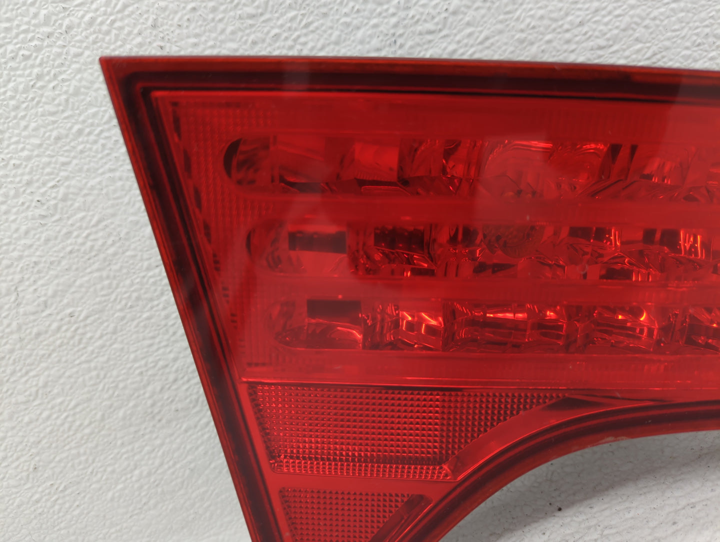 2006-2011 Honda Civic Tail Light Assembly Driver Left OEM Fits Fits 2006 2007 2008 2009 2010 2011 OEM Used Auto Parts - Oemu