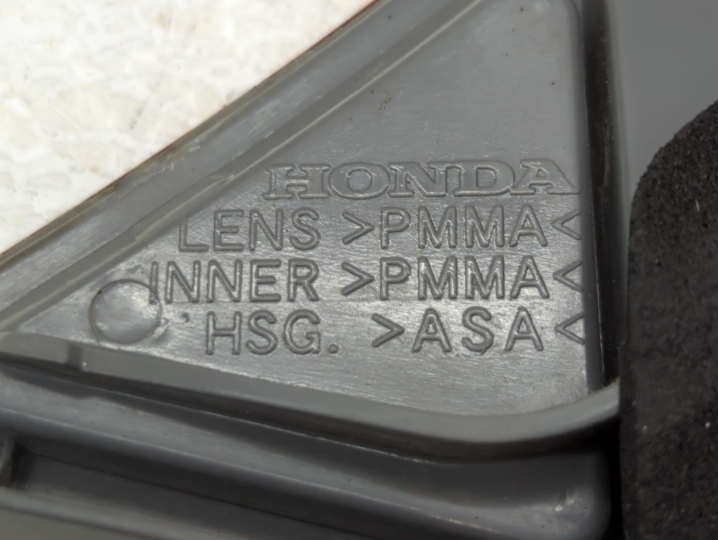 2006-2011 Honda Civic Tail Light Assembly Driver Left OEM Fits Fits 2006 2007 2008 2009 2010 2011 OEM Used Auto Parts - Oemu