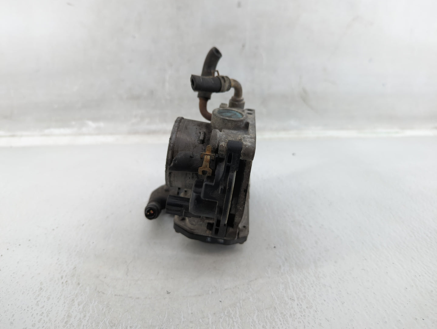 2006-2011 Honda Civic Throttle Body Fits Fits 2006 2007 2008 2009 2010 2011 OEM Used Auto Parts - Oemusedautoparts1.com