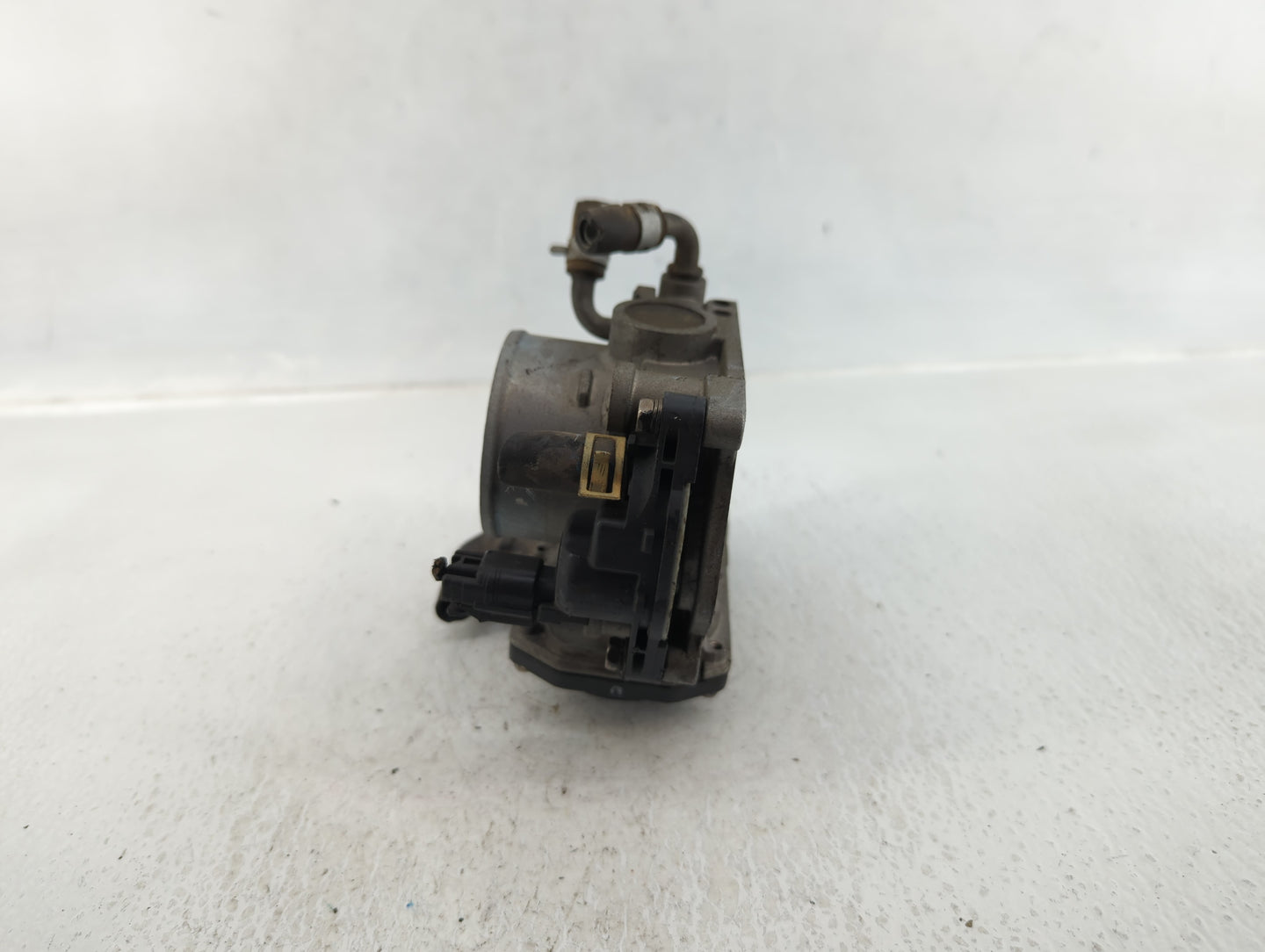 2006-2011 Honda Civic Throttle Body P/N:U20358219260 Fits Fits 2006 2007 2008 2009 2010 2011 OEM Used Auto Parts - Oemusedau
