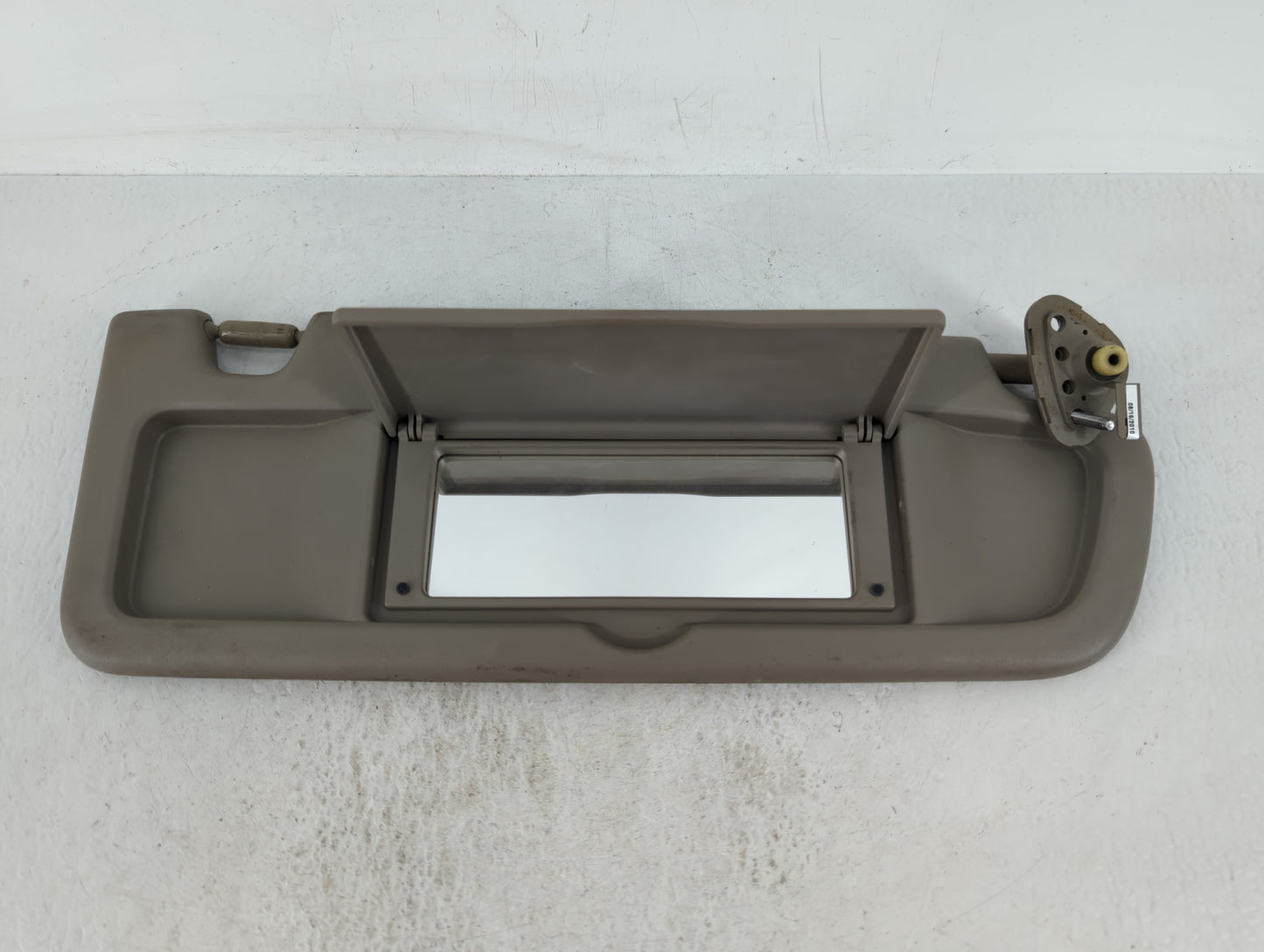 2006-2011 Honda Civic Sun Visor Shade Replacement Passenger Right Mirror Fits Fits 2006 2007 2008 2009 2010 2011 OEM Used Au