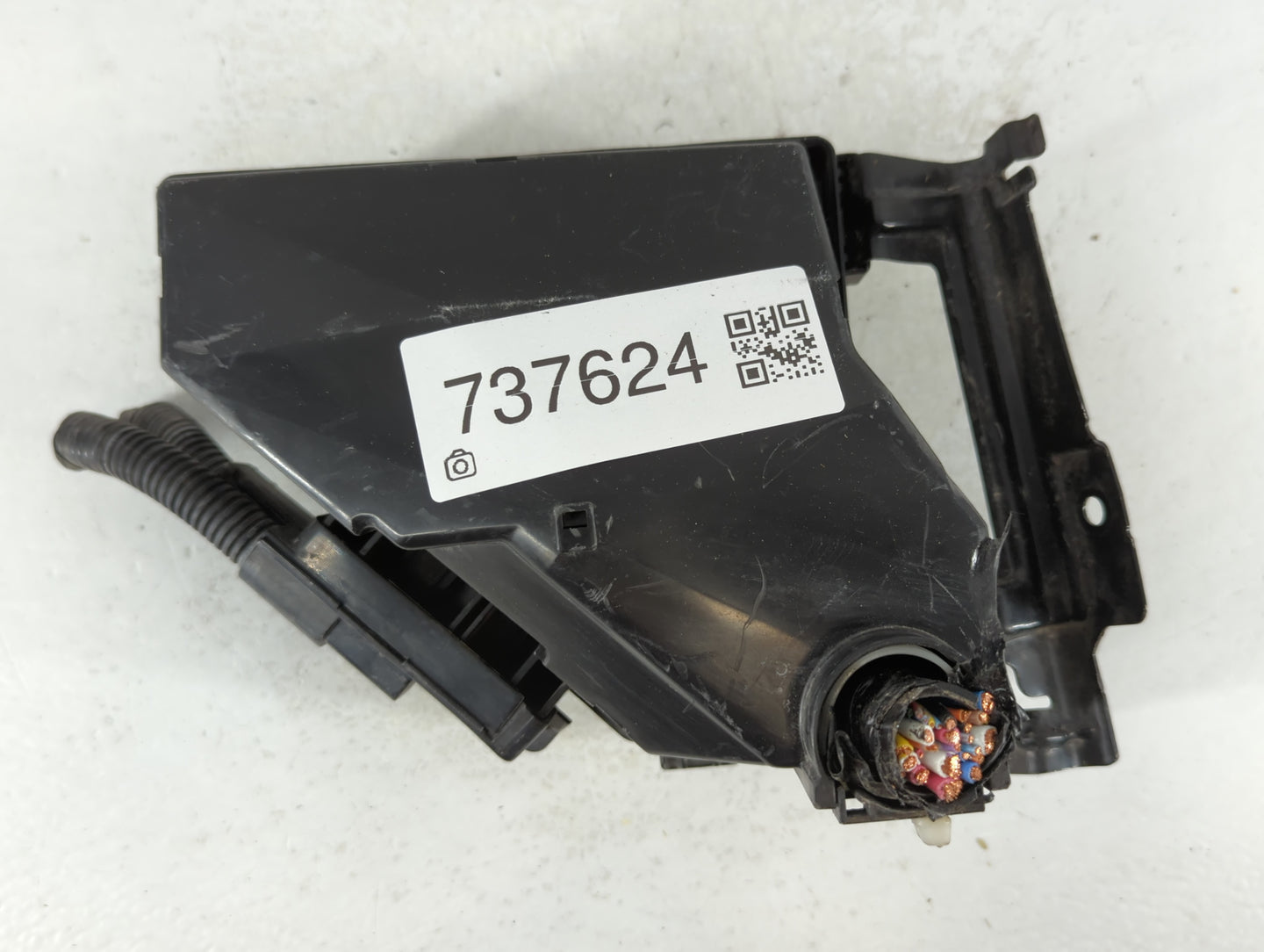 2008-2011 Honda Civic Fusebox Fuse Box Panel Relay Module P/N:SVA-A031 Fits Fits 2008 2009 2010 2011 OEM Used Auto Parts - O