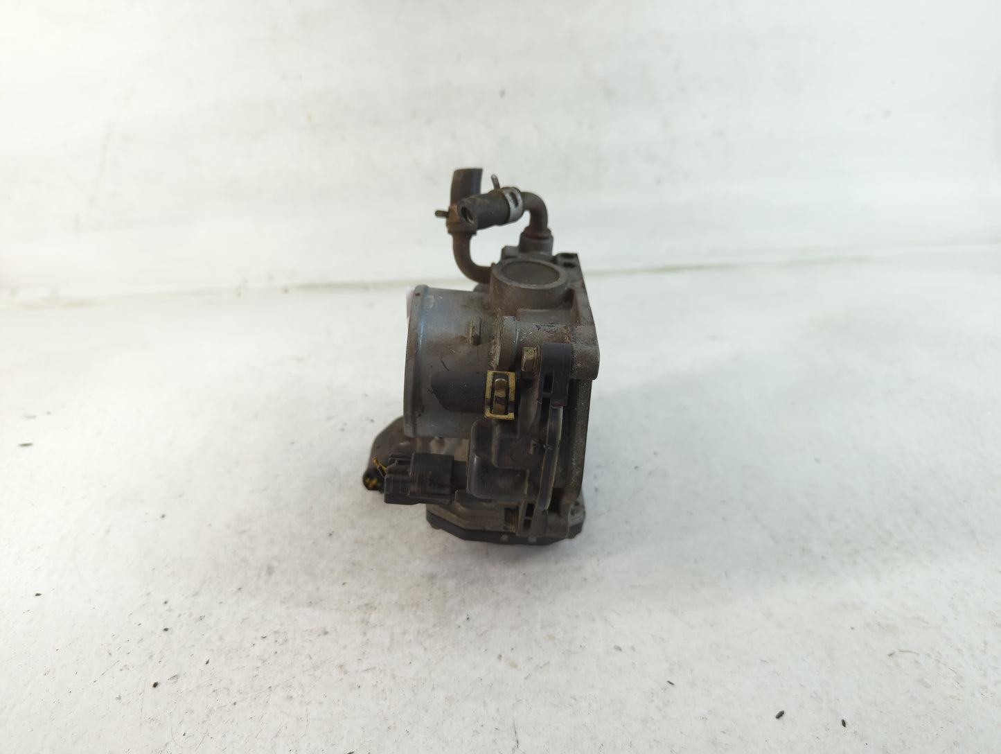 2006-2011 Honda Civic Throttle Body Fits Fits 2006 2007 2008 2009 2010 2011 OEM Used Auto Parts - Oemusedautoparts1.com