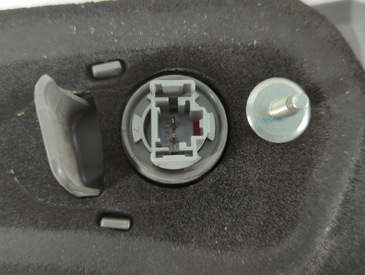 2006-2011 Honda Civic Tail Light Assembly Driver Left OEM Fits Fits 2006 2007 2008 2009 2010 2011 OEM Used Auto Parts - Oemu