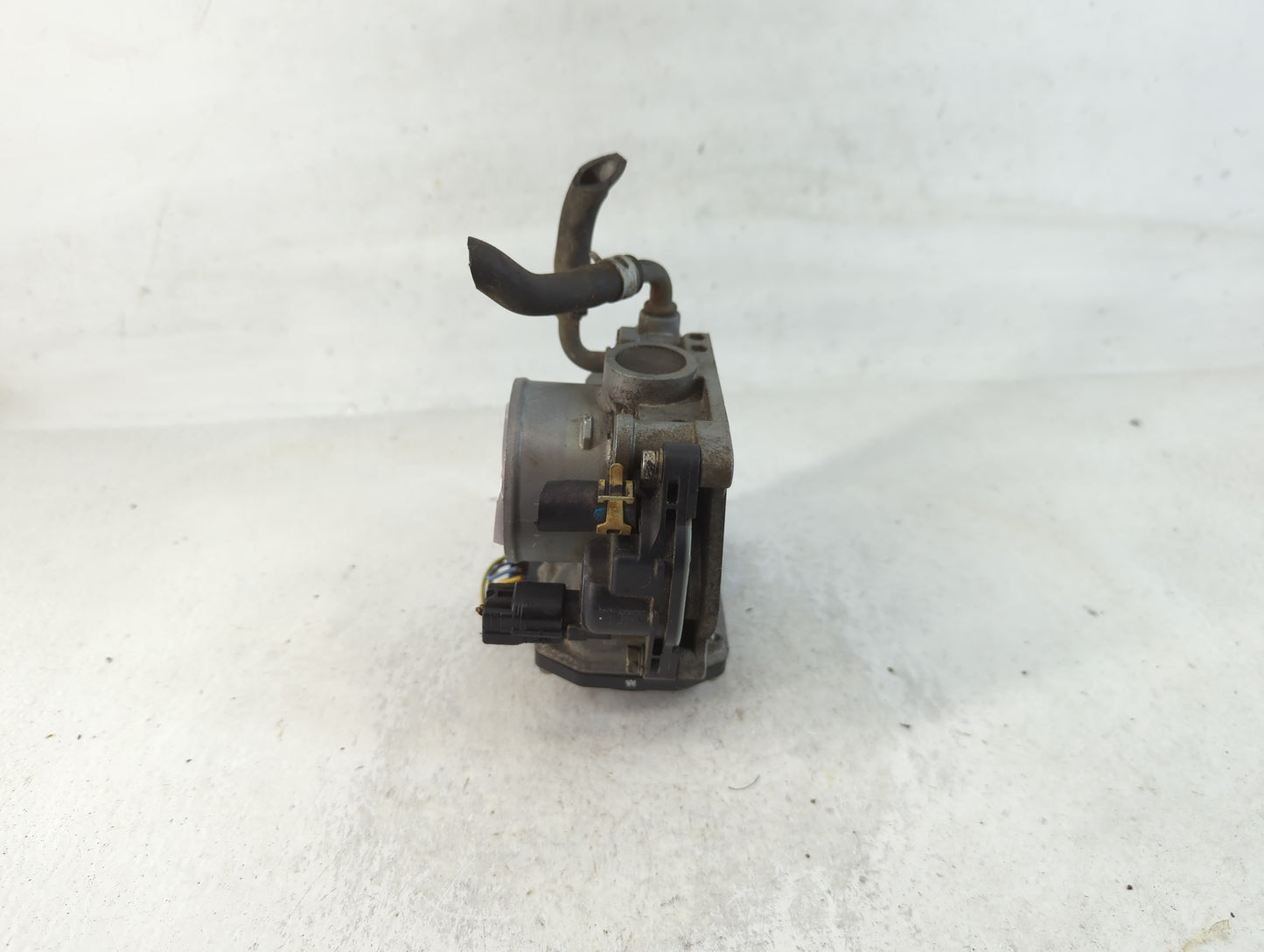 2006-2011 Honda Civic Throttle Body P/N:GMA4A Fits Fits 2006 2007 2008 2009 2010 2011 OEM Used Auto Parts - Oemusedautoparts