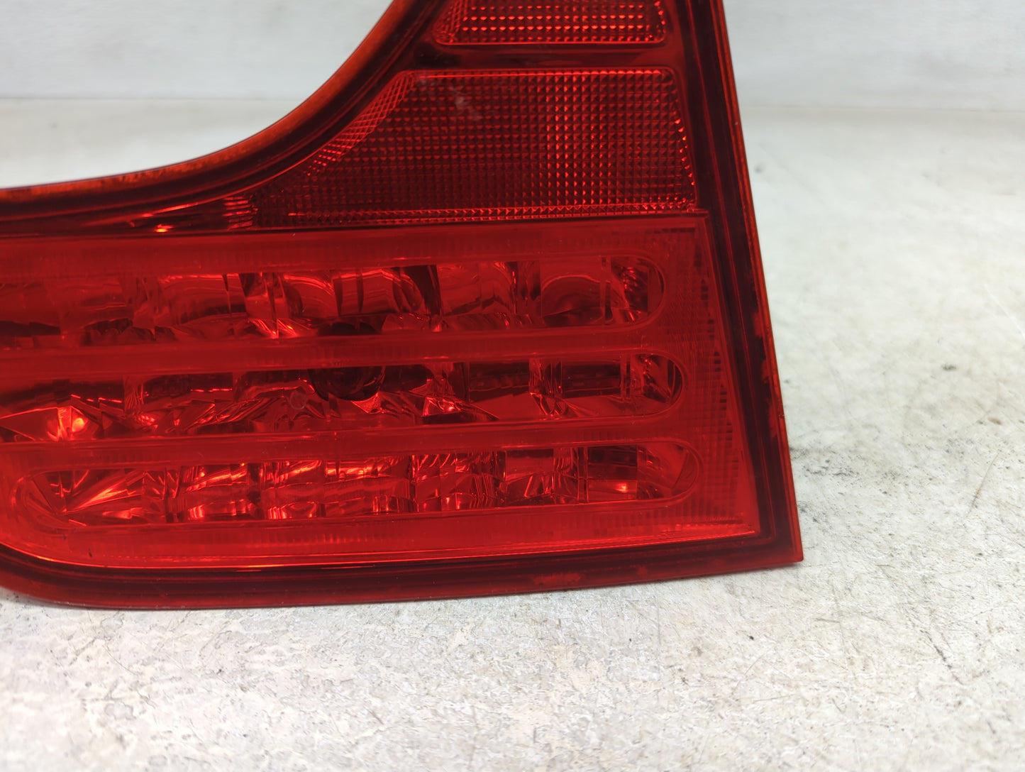 2006 Honda Civic Driver Left Side Tail Light Taillight Deck Lid Mounted - Oemusedautoparts1.com