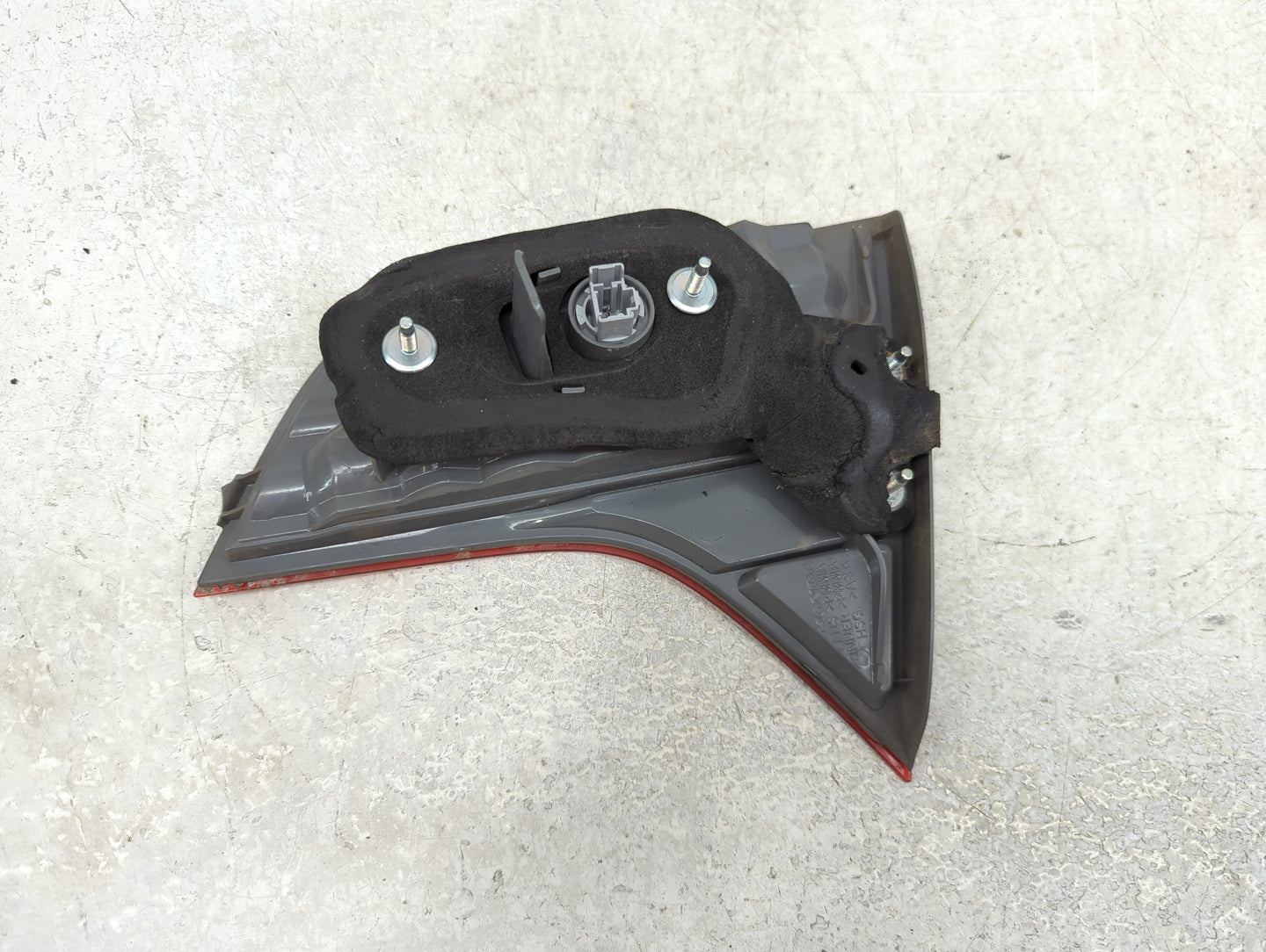 2006 Honda Civic Driver Left Side Tail Light Taillight Deck Lid Mounted - Oemusedautoparts1.com