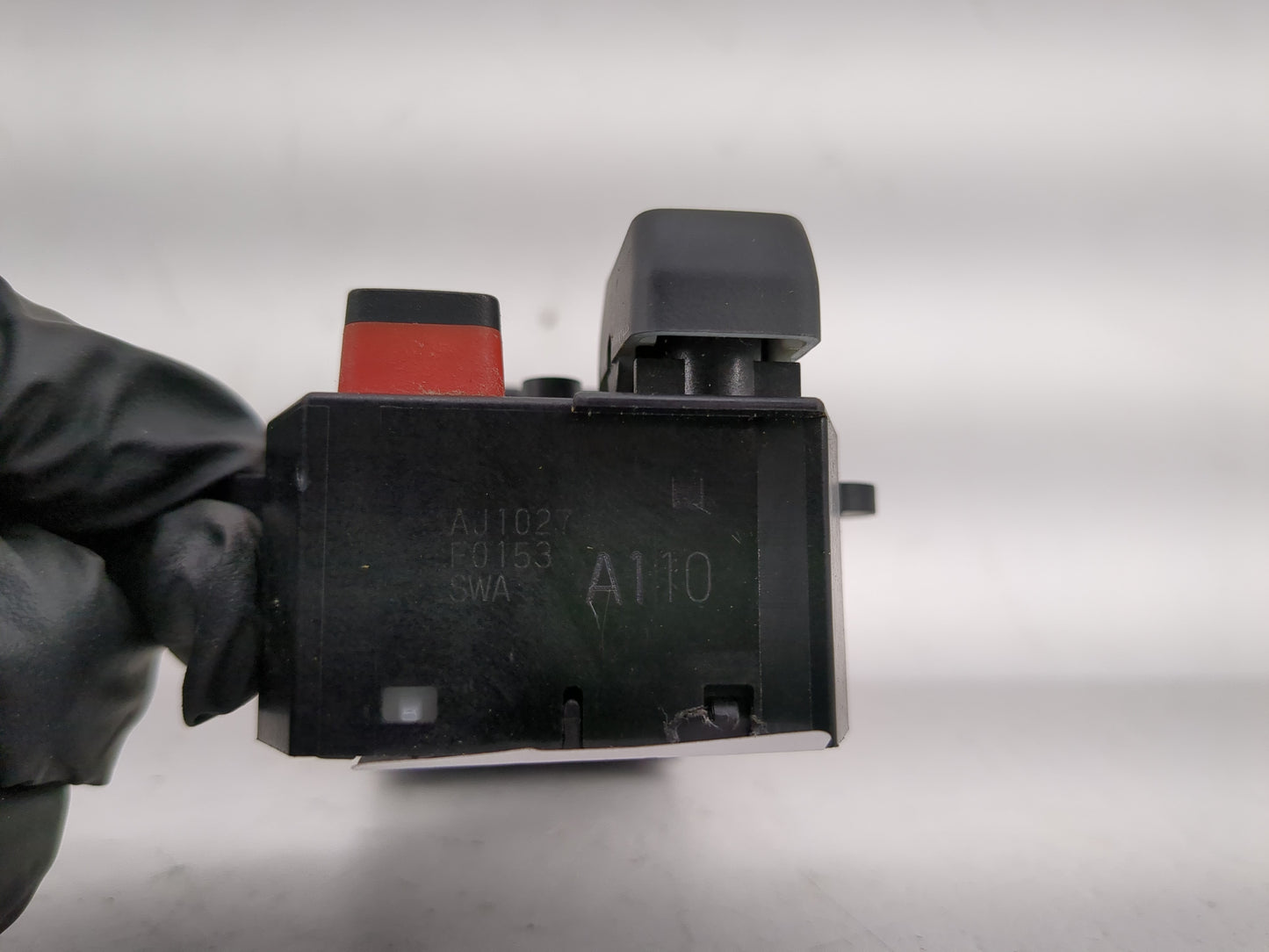 2010-2011 Honda Cr-V Master Power Window Switch Replacement Driver Side Left Fits Fits 2010 2011 OEM Used Auto Parts - Oemus