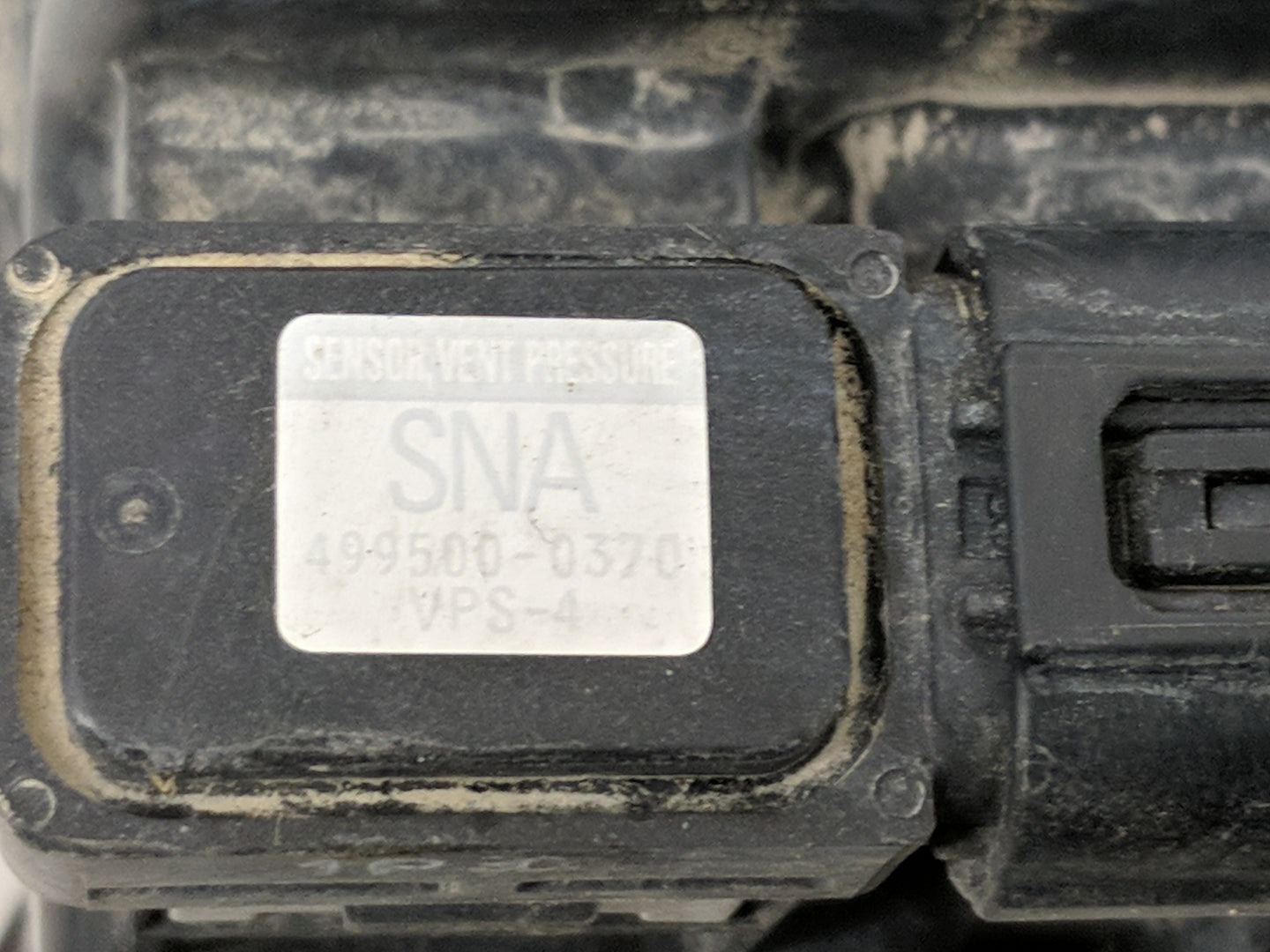 2010 Honda Cr-v Fuel Vapor Charcoal Canister - Oemusedautoparts1.com