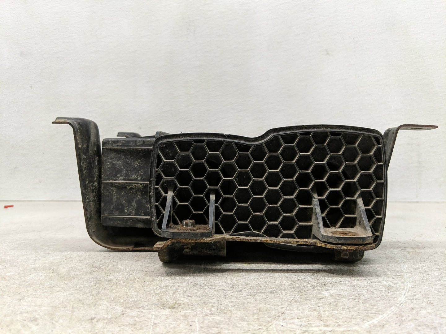 2010 Honda Cr-v Fuel Vapor Charcoal Canister - Oemusedautoparts1.com
