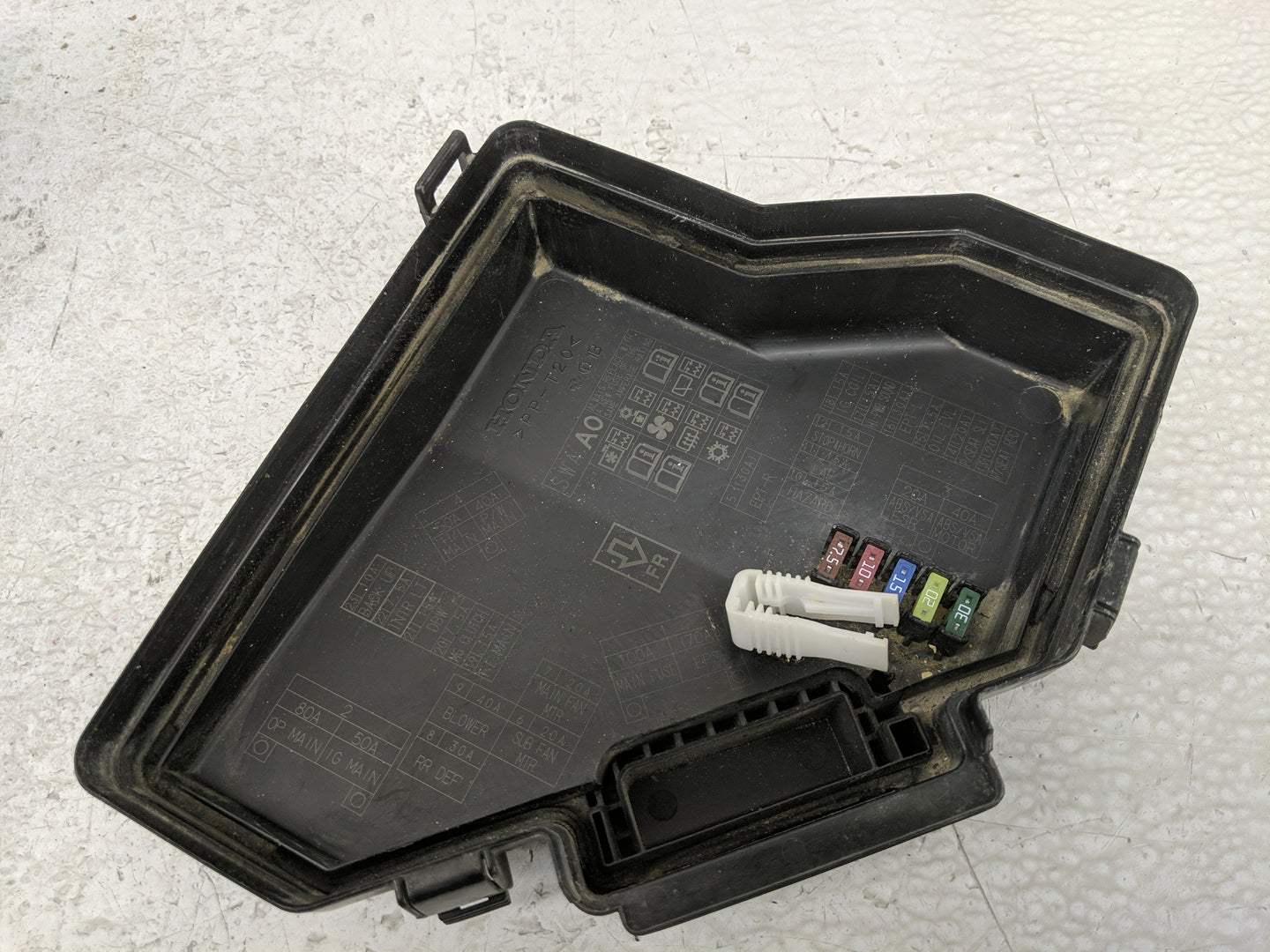 2007-2011 Honda Cr-V Fusebox Fuse Box Panel Relay Module Fits Fits 2007 2008 2009 2010 2011 OEM Used Auto Parts - Oemusedaut