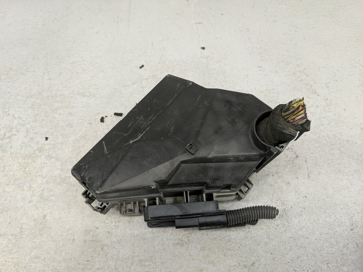 2007-2011 Honda Cr-V Fusebox Fuse Box Panel Relay Module Fits Fits 2007 2008 2009 2010 2011 OEM Used Auto Parts - Oemusedaut