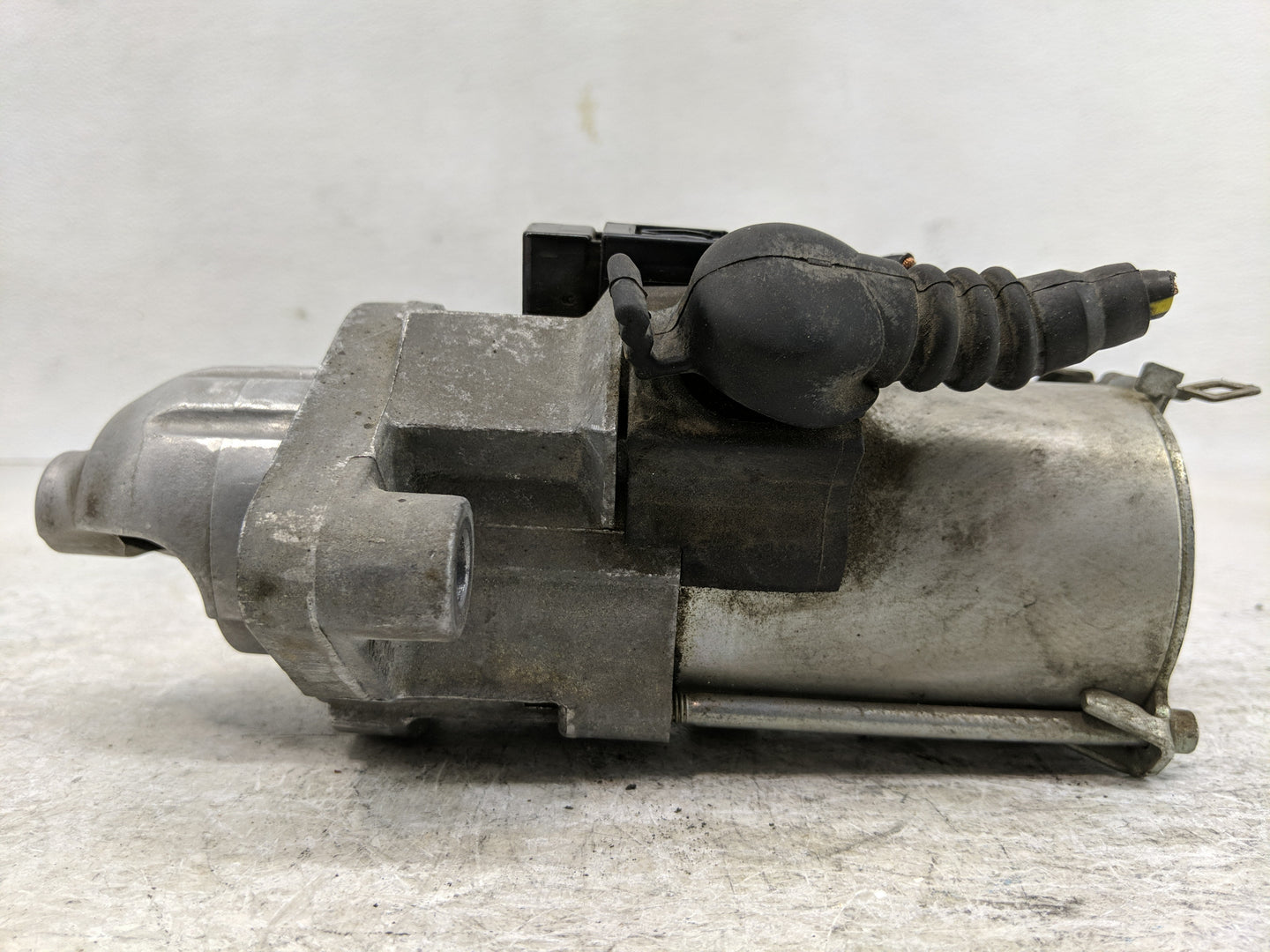 2010-2011 Honda Cr-V Car Starter Motor Solenoid OEM Fits Fits 2008 2009 2010 2011 2012 2013 2014 OEM Used Auto Parts - Oemus