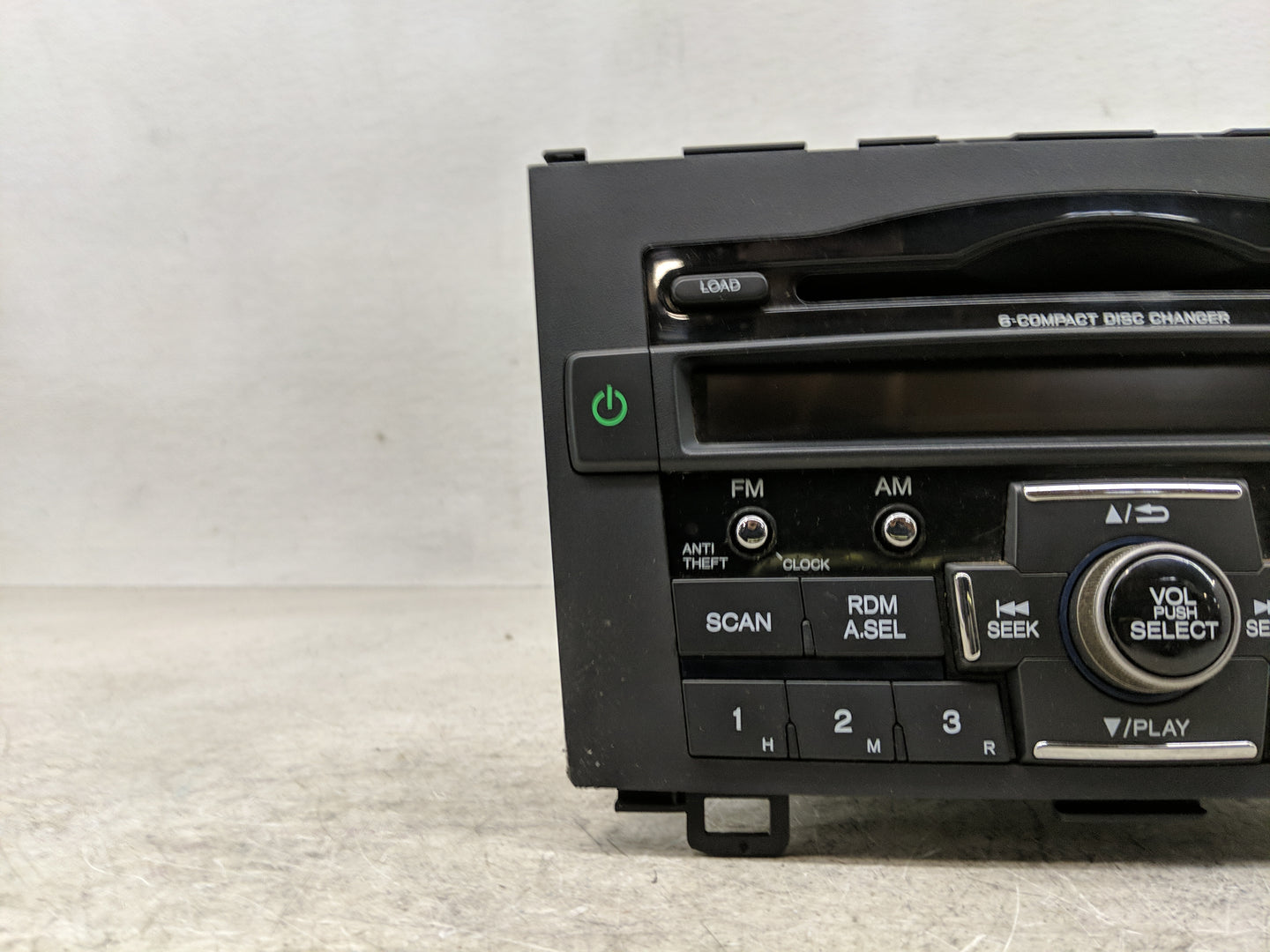 2010-2011 Honda Cr-V Radio AM FM Cd Player Receiver Replacement P/N:39100-SWA-A111-M1 Fits Fits 2010 2011 OEM Used Auto Part