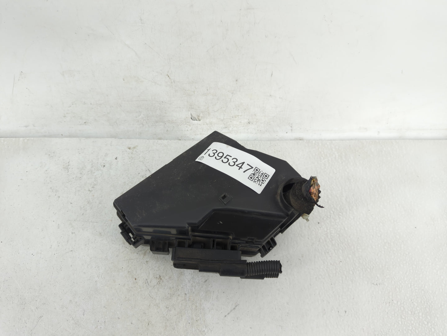 2007-2011 Honda Cr-V Fusebox Fuse Box Panel Relay Module P/N:SWA-0130 Fits Fits 2007 2008 2009 2010 2011 OEM Used Auto Parts