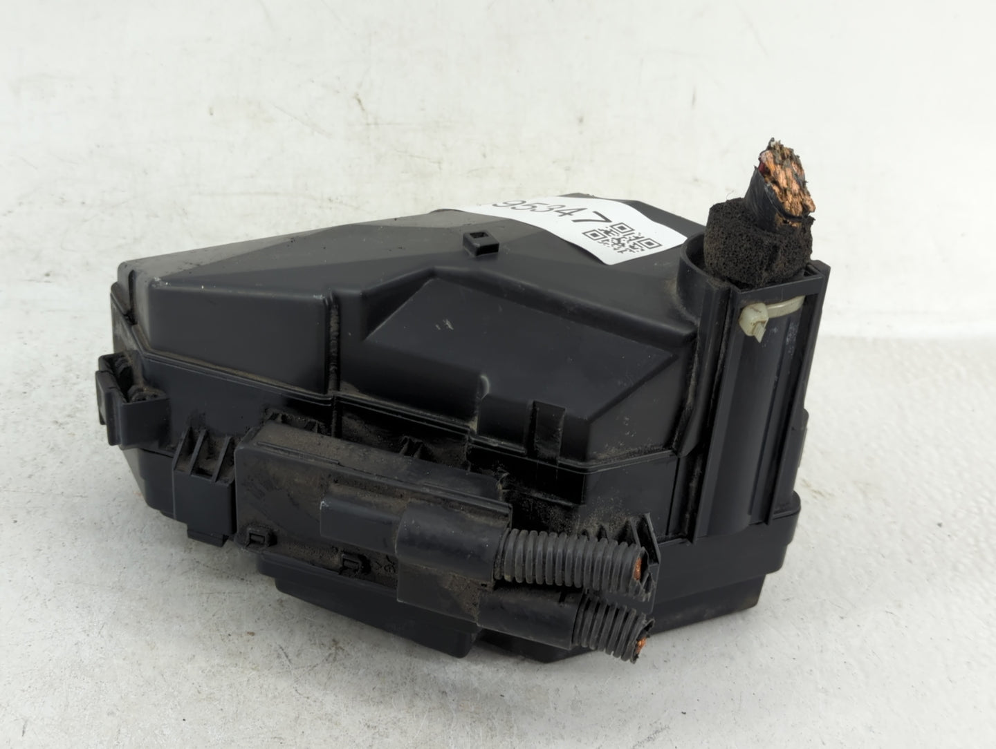 2007-2011 Honda Cr-V Fusebox Fuse Box Panel Relay Module P/N:SWA-0130 Fits Fits 2007 2008 2009 2010 2011 OEM Used Auto Parts