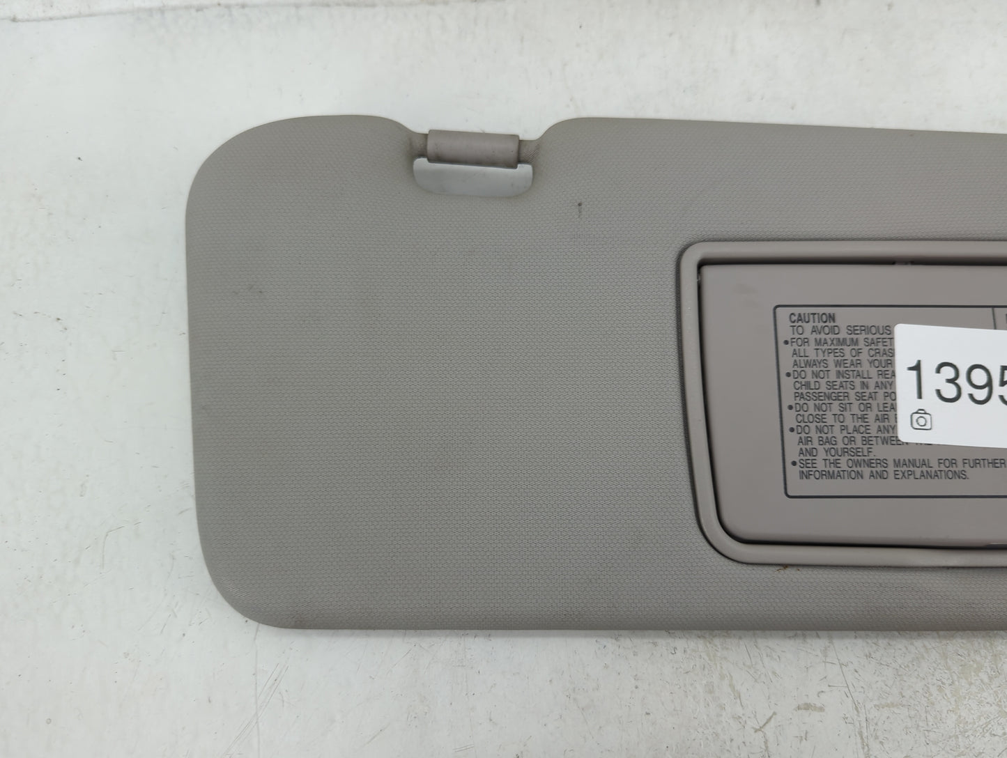2010-2011 Honda Cr-V Sun Visor Shade Replacement Passenger Right Mirror Fits Fits 2010 2011 OEM Used Auto Parts - Oemusedaut