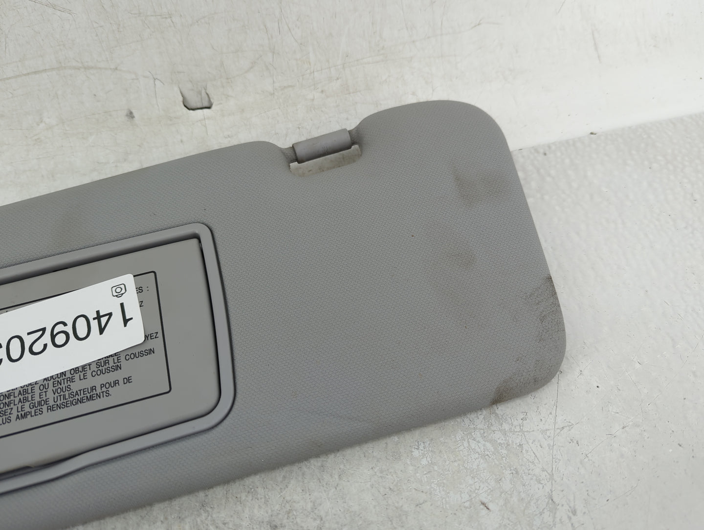2010-2011 Honda Cr-V Sun Visor Shade Replacement Driver Left Mirror Fits Fits 2010 2011 OEM Used Auto Parts - Oemusedautopar
