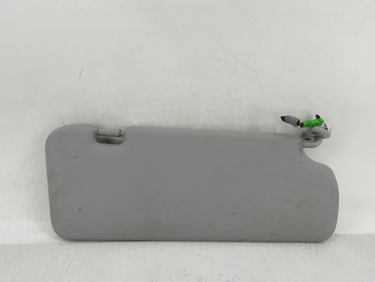 2010-2011 Honda Cr-V Sun Visor Shade Replacement Driver Left Mirror Fits Fits 2010 2011 OEM Used Auto Parts - Oemusedautopar