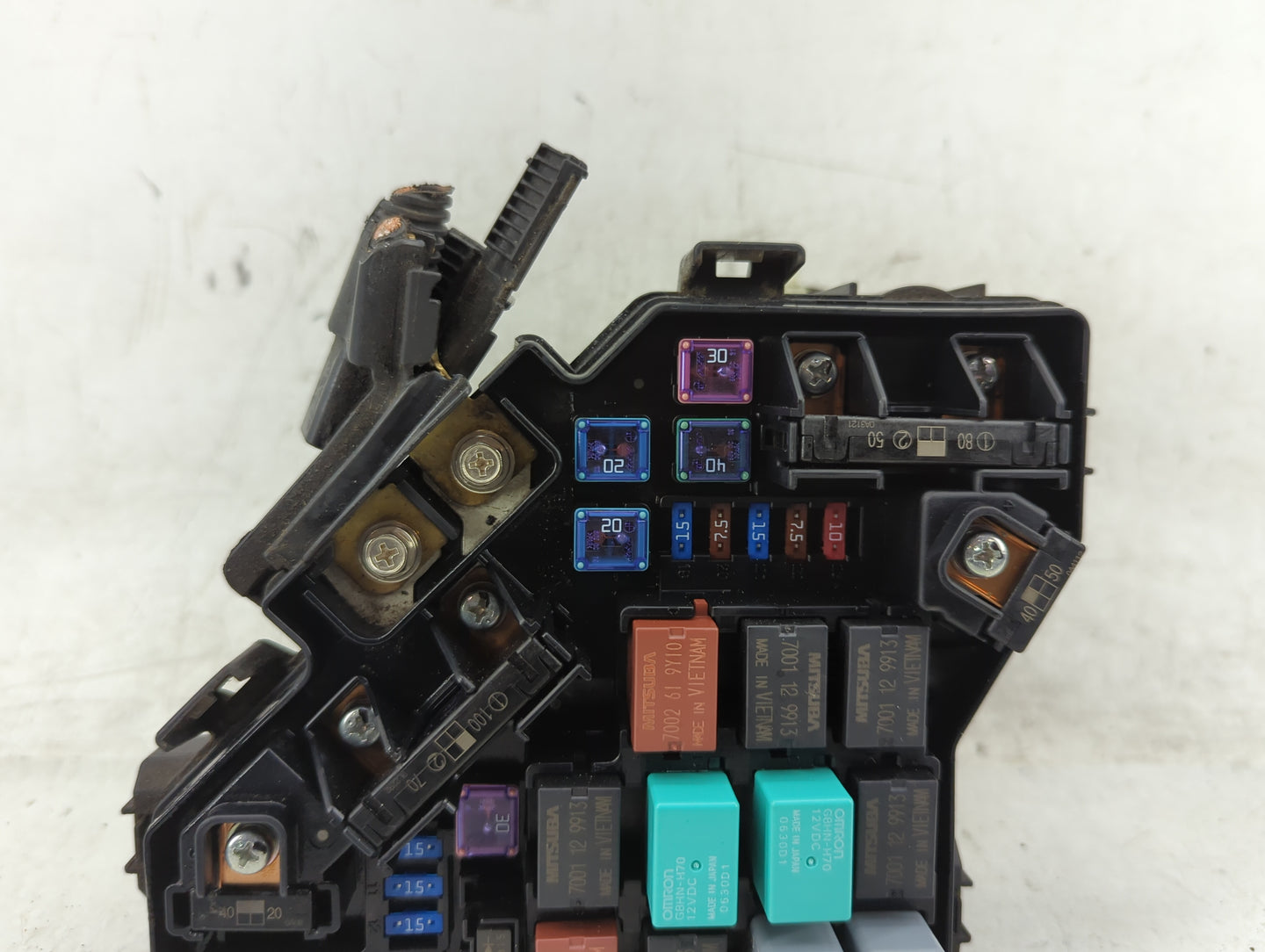 2007-2011 Honda Cr-V Fusebox Fuse Box Panel Relay Module P/N:SWA-0130 Fits Fits 2007 2008 2009 2010 2011 OEM Used Auto Parts