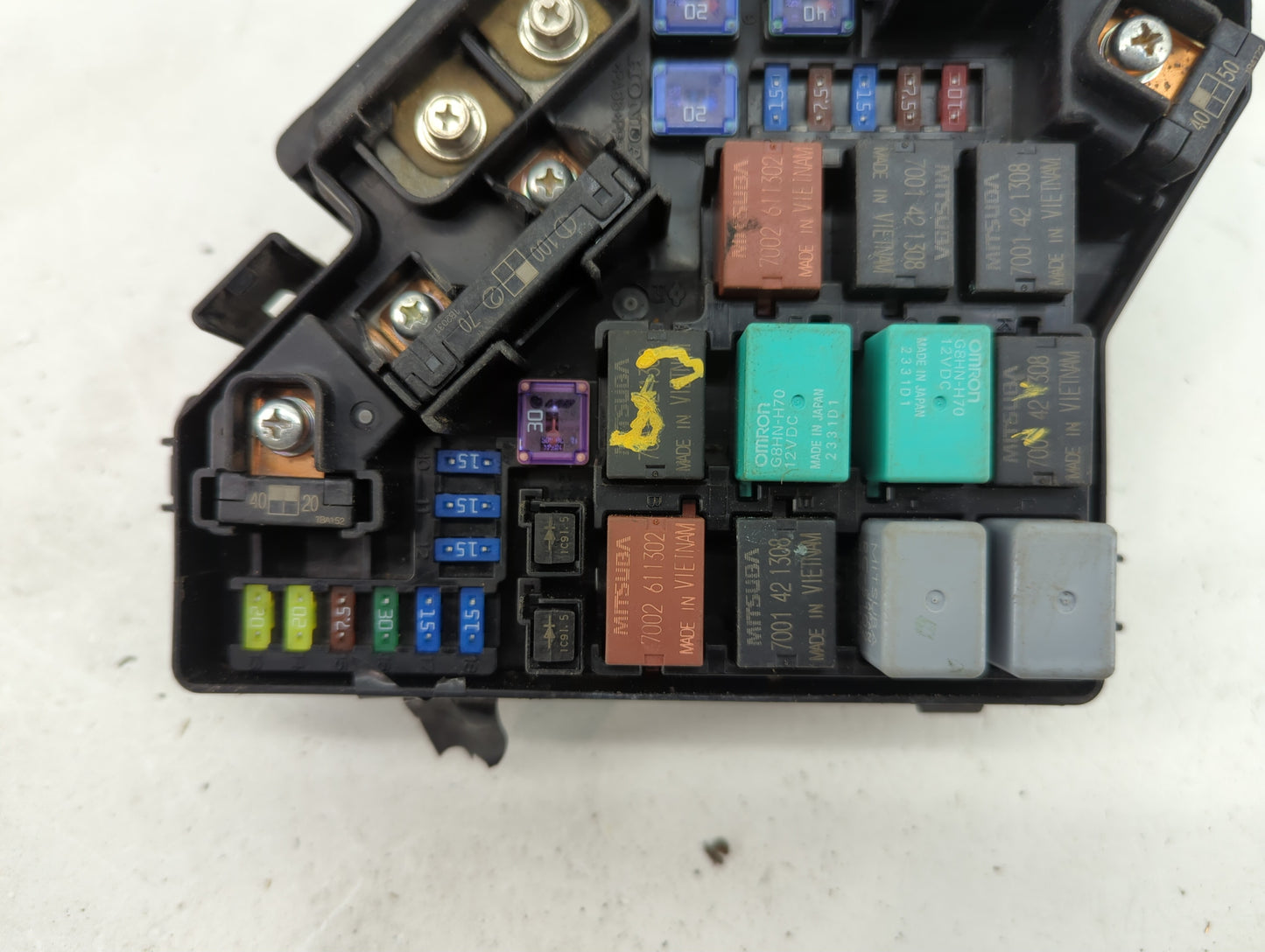 2007-2011 Honda Cr-V Fusebox Fuse Box Panel Relay Module Fits Fits 2007 2008 2009 2010 2011 OEM Used Auto Parts - Oemusedaut
