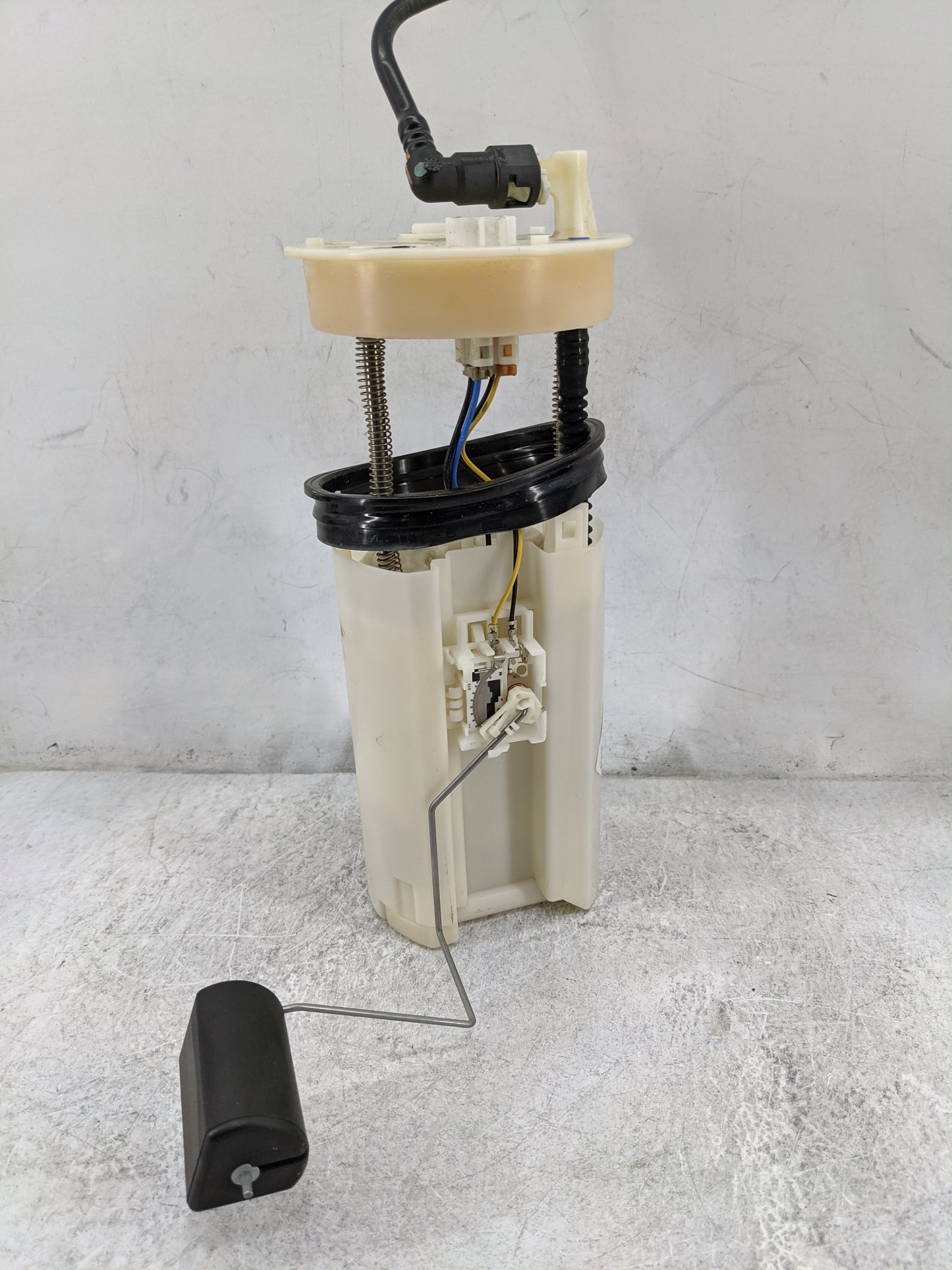 2007-2010 Honda Cr-v Electrical Gas Fuel Pump Assembly 1479851 - Oemusedautoparts1.com