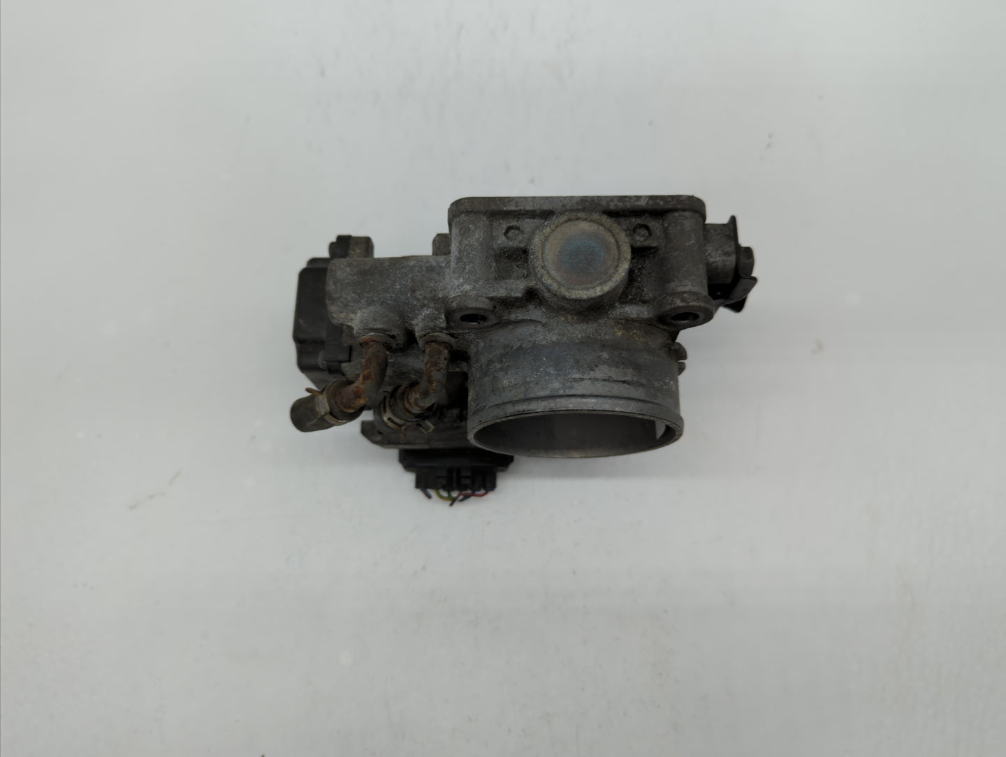 2010-2013 Honda Cr-V Throttle Body P/N:GMD7E GME1A Fits Fits 2010 2011 2012 2013 2014 OEM Used Auto Parts - Oemusedautoparts