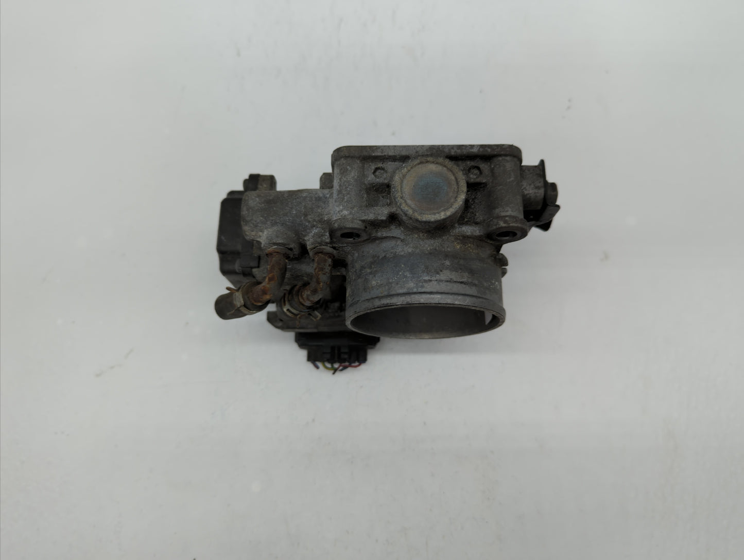 2010-2013 Honda Cr-V Throttle Body P/N:GMD7E GME1A Fits Fits 2010 2011 2012 2013 2014 OEM Used Auto Parts - Oemusedautoparts