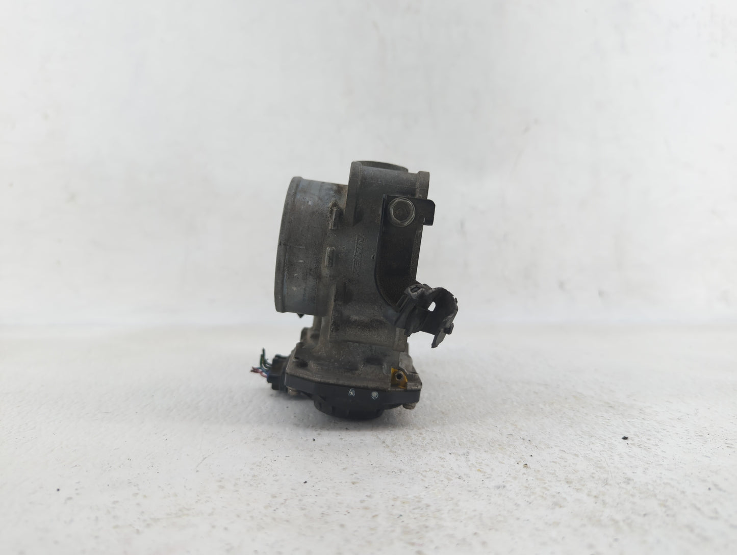 2010-2014 Honda Cr-V Throttle Body P/N:GMD7E Fits Fits 2010 2011 2012 2013 2014 2015 OEM Used Auto Parts - Oemusedautoparts1