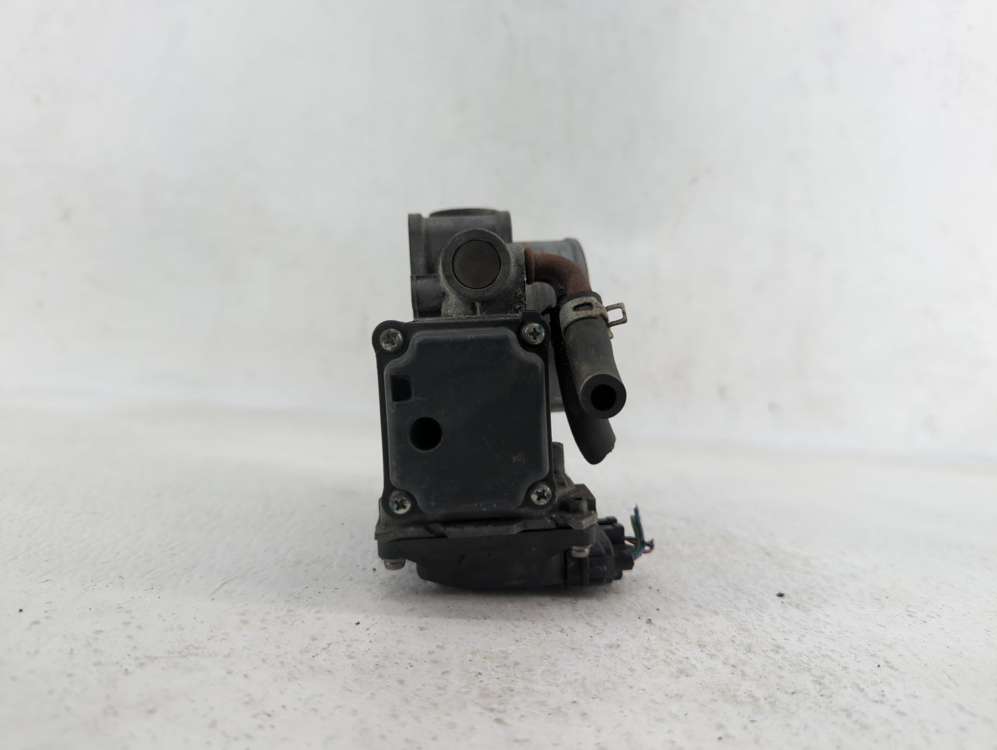 2010-2014 Honda Cr-V Throttle Body P/N:GMD7E Fits Fits 2010 2011 2012 2013 2014 2015 OEM Used Auto Parts - Oemusedautoparts1