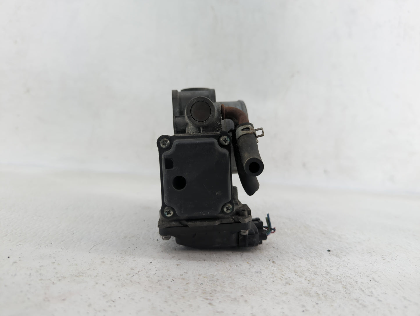 2010-2014 Honda Cr-V Throttle Body P/N:GMD7E Fits Fits 2010 2011 2012 2013 2014 2015 OEM Used Auto Parts - Oemusedautoparts1