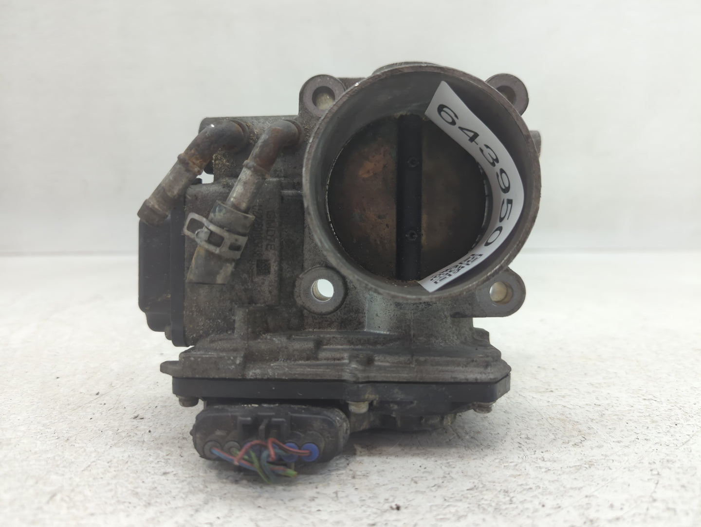2010-2014 Honda Cr-V Throttle Body P/N:U22260103738 Fits Fits 2010 2011 2012 2013 2014 2015 OEM Used Auto Parts - Oemusedaut