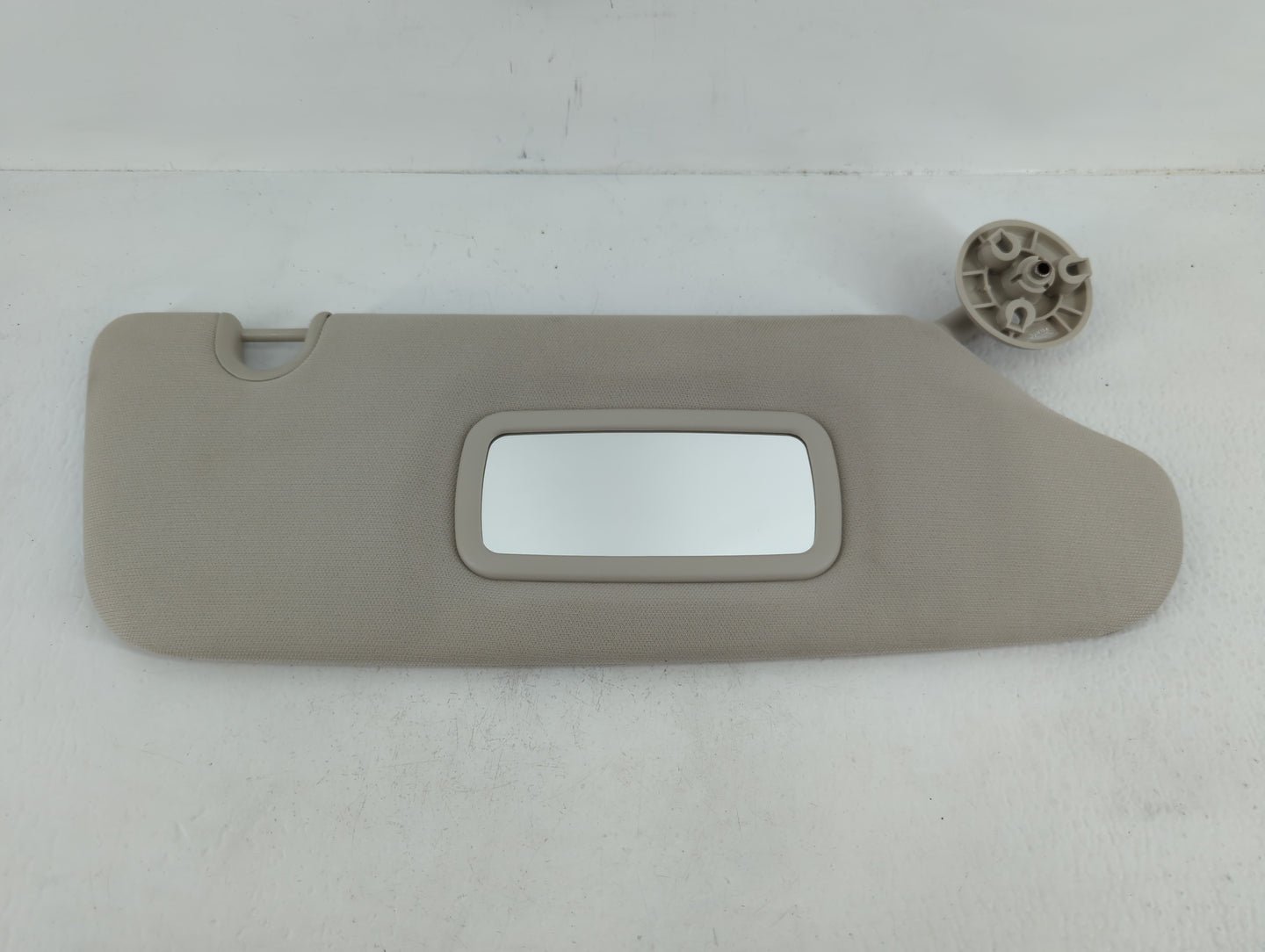 2010-2011 Honda Cr-V Sun Visor Shade Replacement Passenger Right Mirror Fits Fits 2010 2011 OEM Used Auto Parts - Oemusedaut