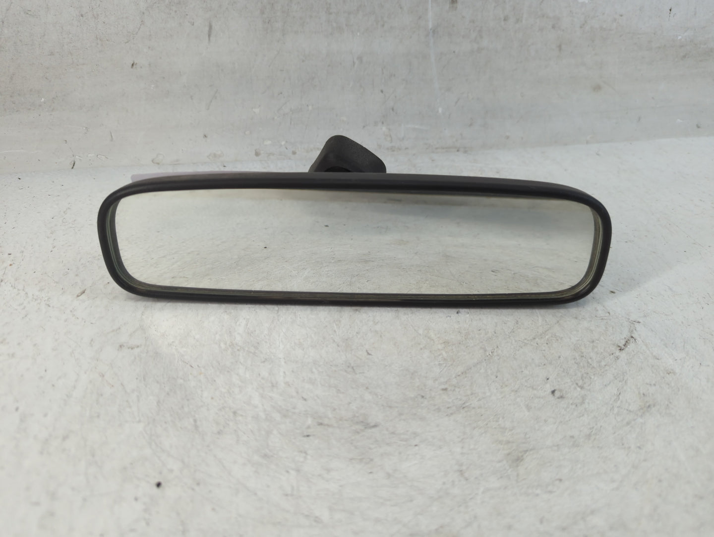 2005-2016 Honda Cr-V Interior Rear View Mirror Replacement OEM P/N:E4012197 Fits OEM Used Auto Parts - Oemusedautoparts1.com