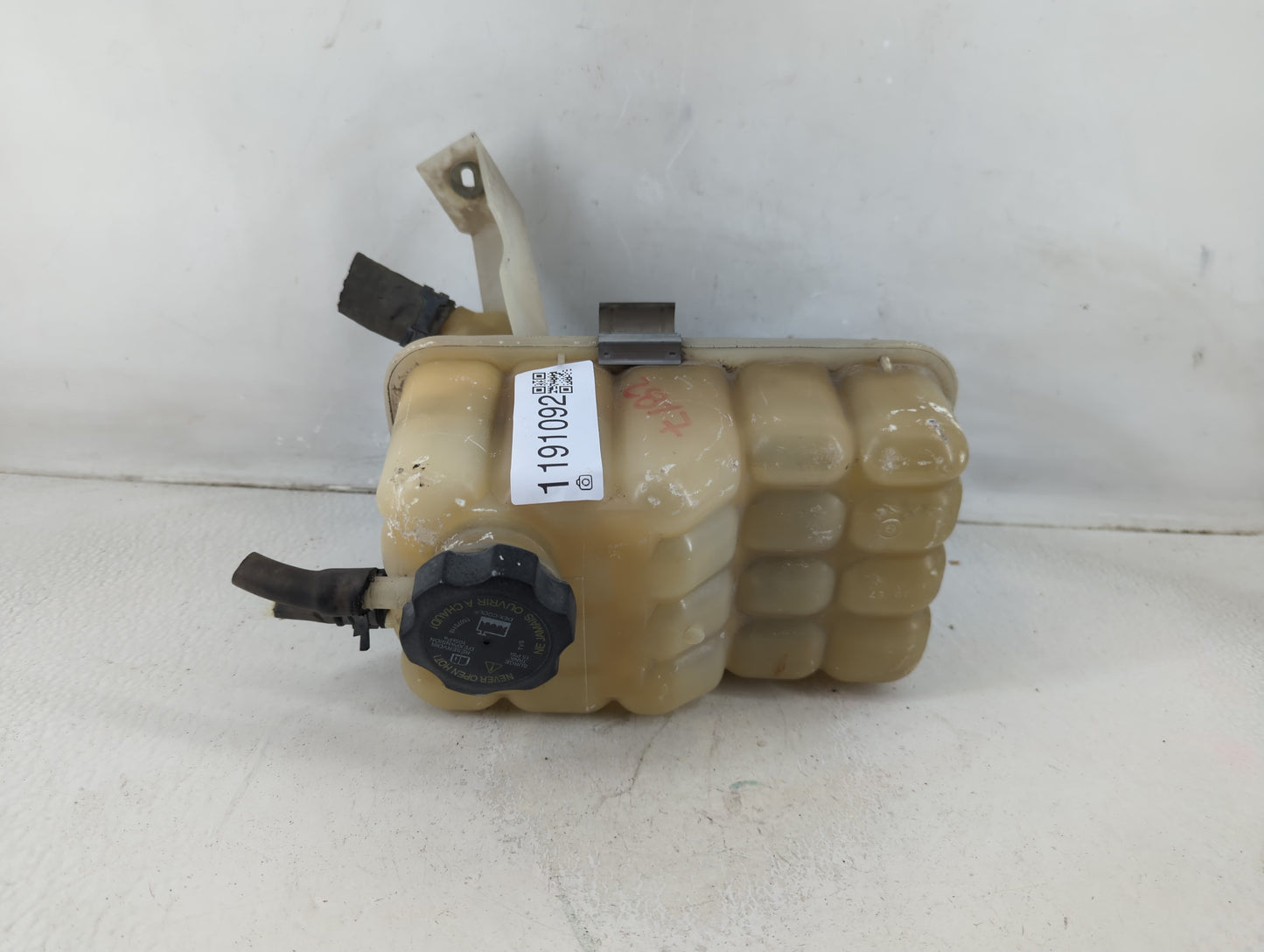 2012 Honda Crosstour Radiator Coolant Overflow Expansion Tank Bottle - Oemusedautoparts1.com