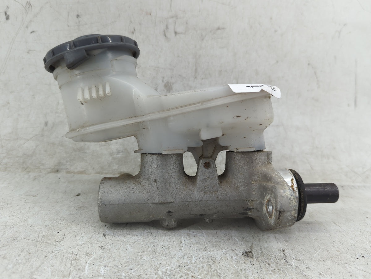 2012-2012 Honda Crosstour Brake Master Cylinder - Oemusedautoparts1.com