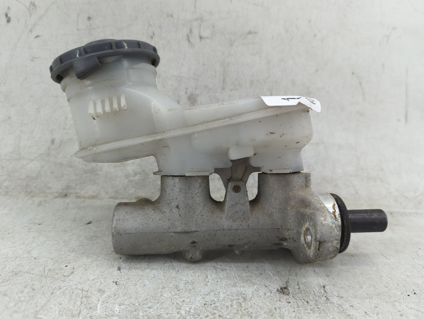 2012-2012 Honda Crosstour Brake Master Cylinder - Oemusedautoparts1.com