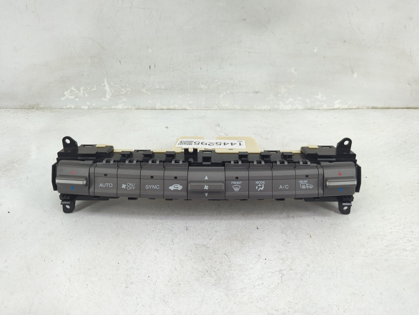 2012 Honda Crosstour Climate Control Module Temperature AC/Heater Replacement P/N:126 SAJ 1 TP6 Fits OEM Used Auto Parts - O