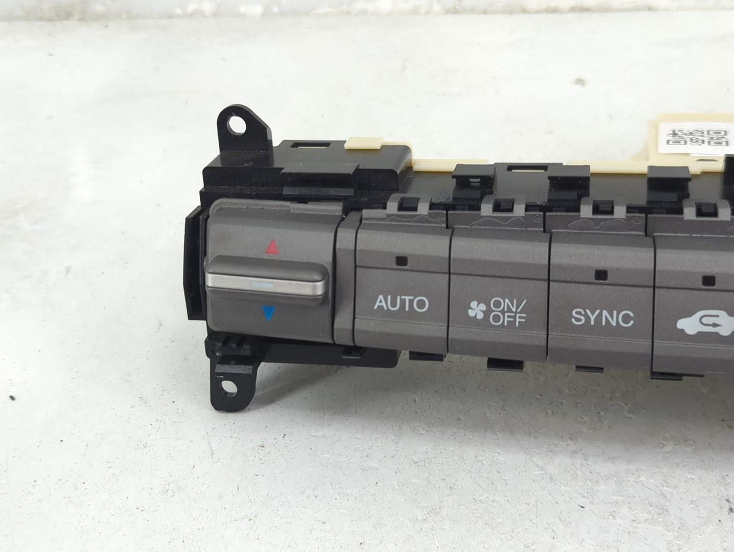 2012 Honda Crosstour Climate Control Module Temperature AC/Heater Replacement P/N:126 SAJ 1 TP6 Fits OEM Used Auto Parts - O
