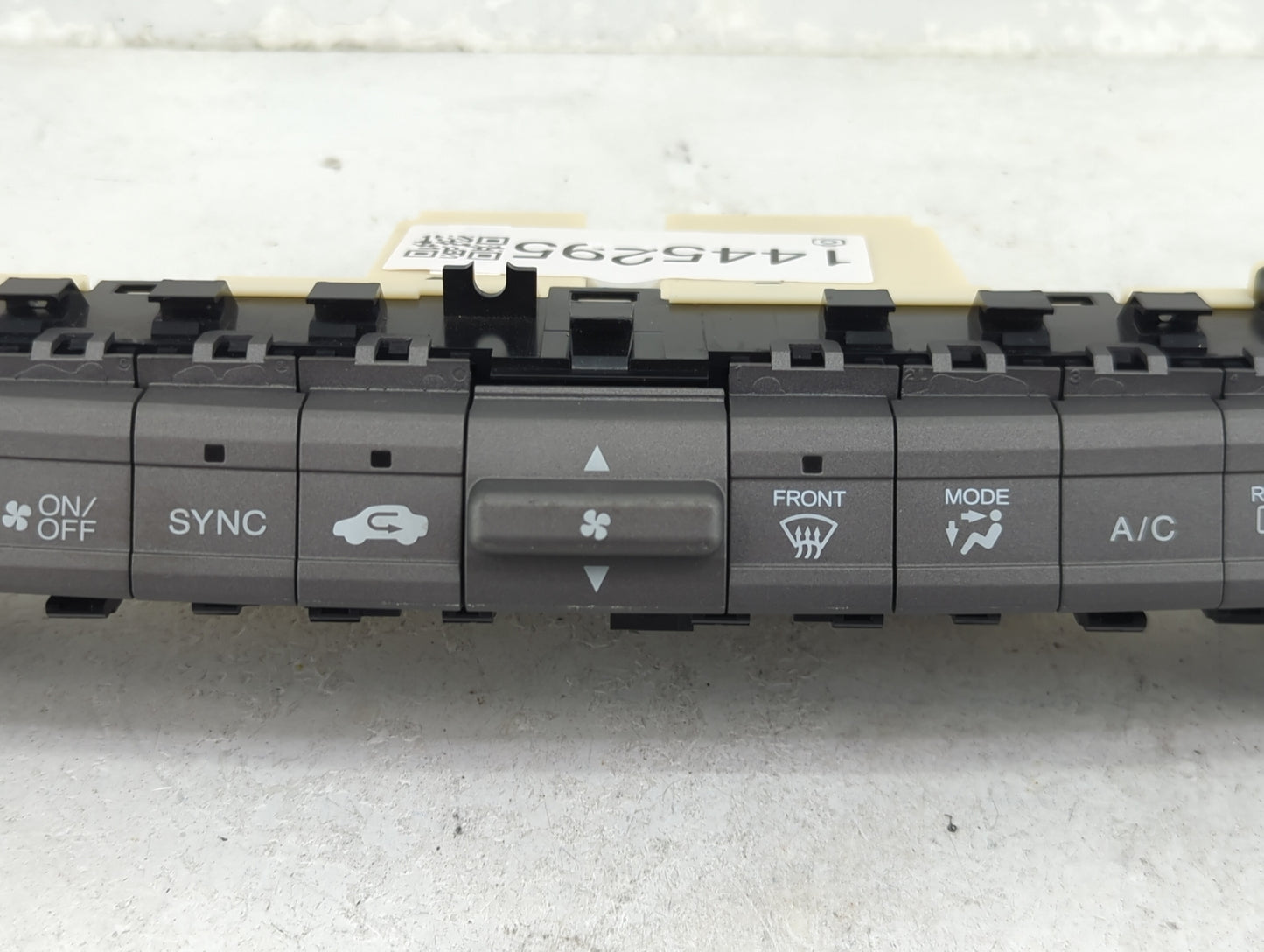 2012 Honda Crosstour Climate Control Module Temperature AC/Heater Replacement P/N:126 SAJ 1 TP6 Fits OEM Used Auto Parts - O