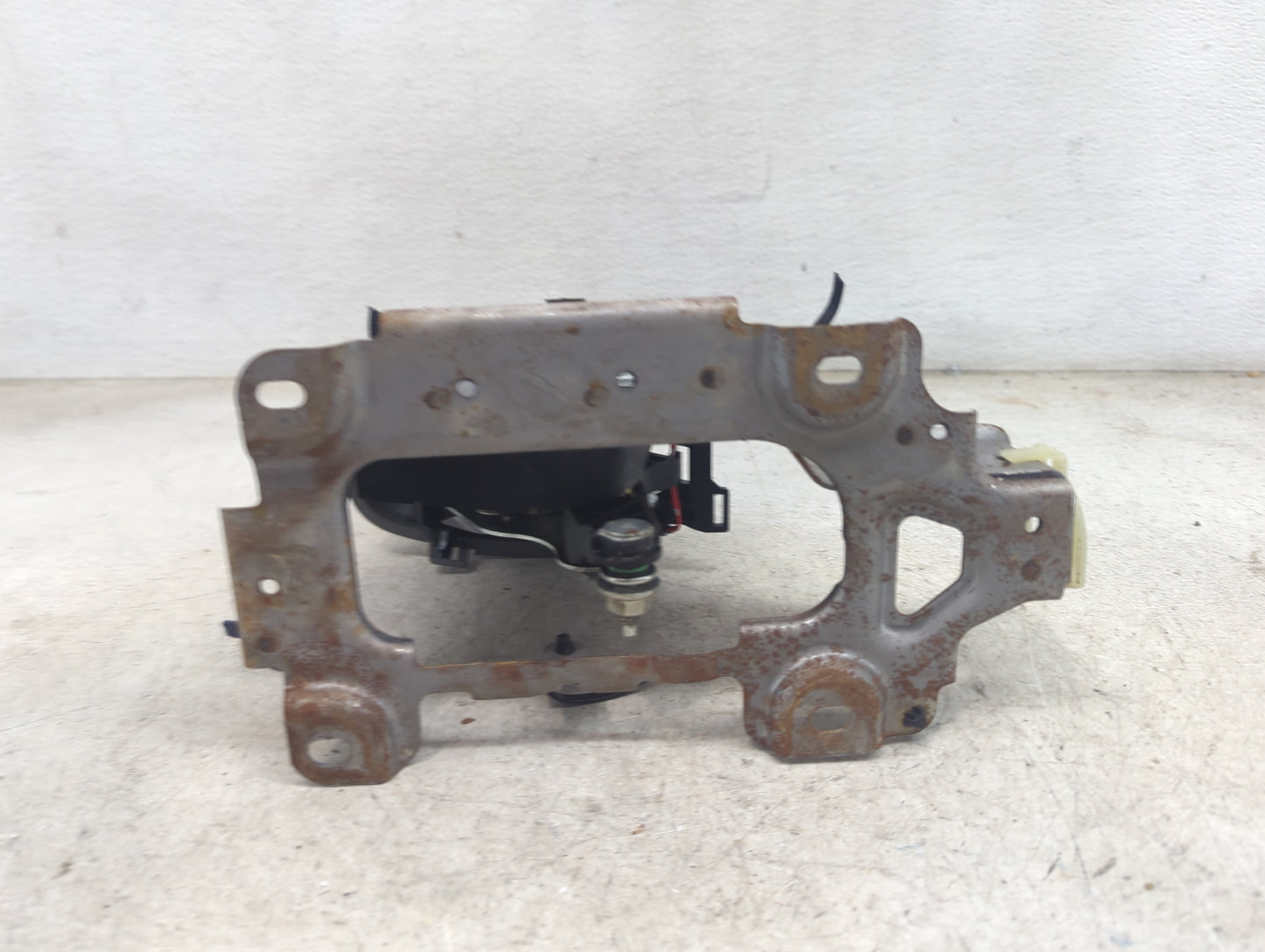 2010 Honda Crosstour Floor Console Assembly Shifter - Oemusedautoparts1.com