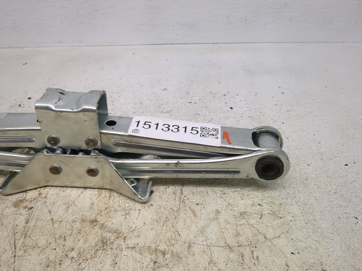 2010 Honda Crosstour Spare Scissor Car Jack - Oemusedautoparts1.com
