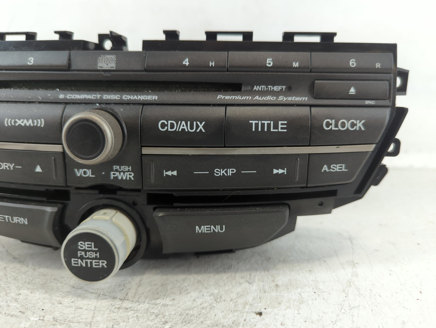 2012-2012 Honda Crosstour Am Fm Cd Player Radio Receiver - Oemusedautoparts1.com
