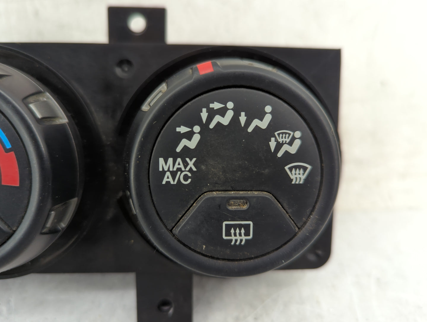 2009-2011 Honda Element Climate Control Module Temperature AC/Heater Replacement Fits Fits 2009 2010 2011 OEM Used Auto Part