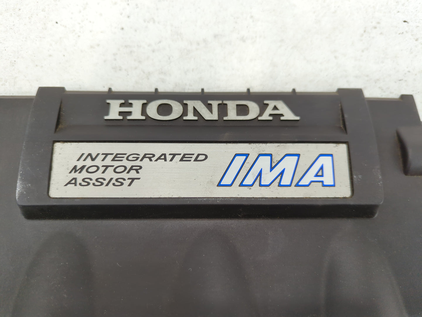 2010 Honda Insight Engine Cover - Oemusedautoparts1.com