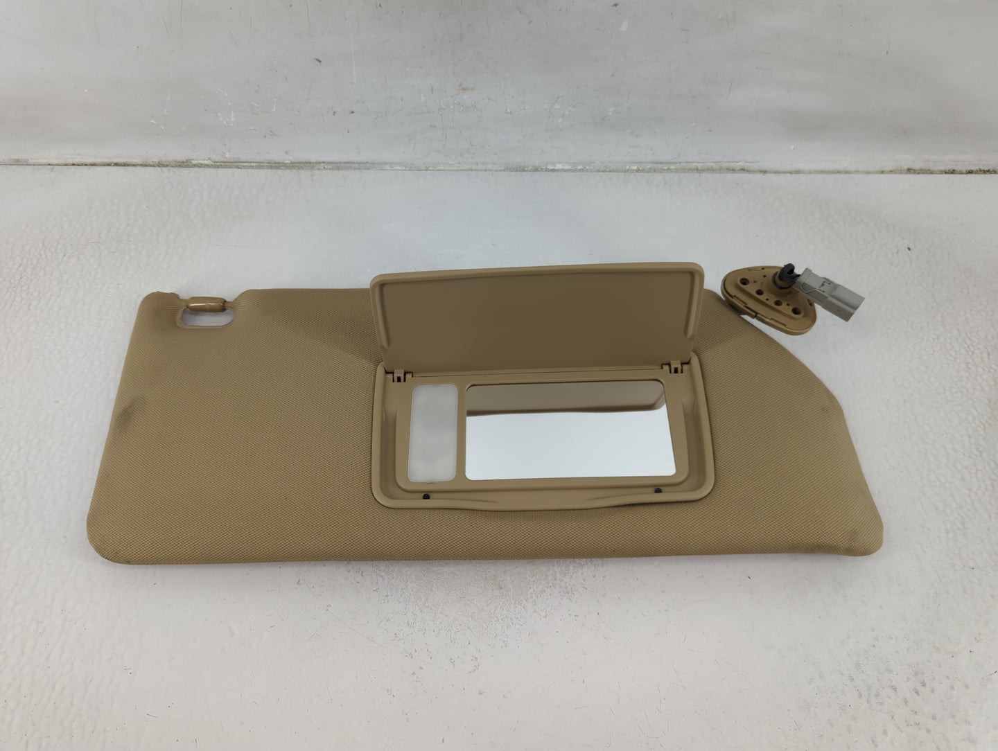 2006-2010 Honda Odyssey Sun Visor Shade Replacement Passenger Right Mirror Fits Fits 2006 2007 2008 2009 2010 OEM Used Auto 